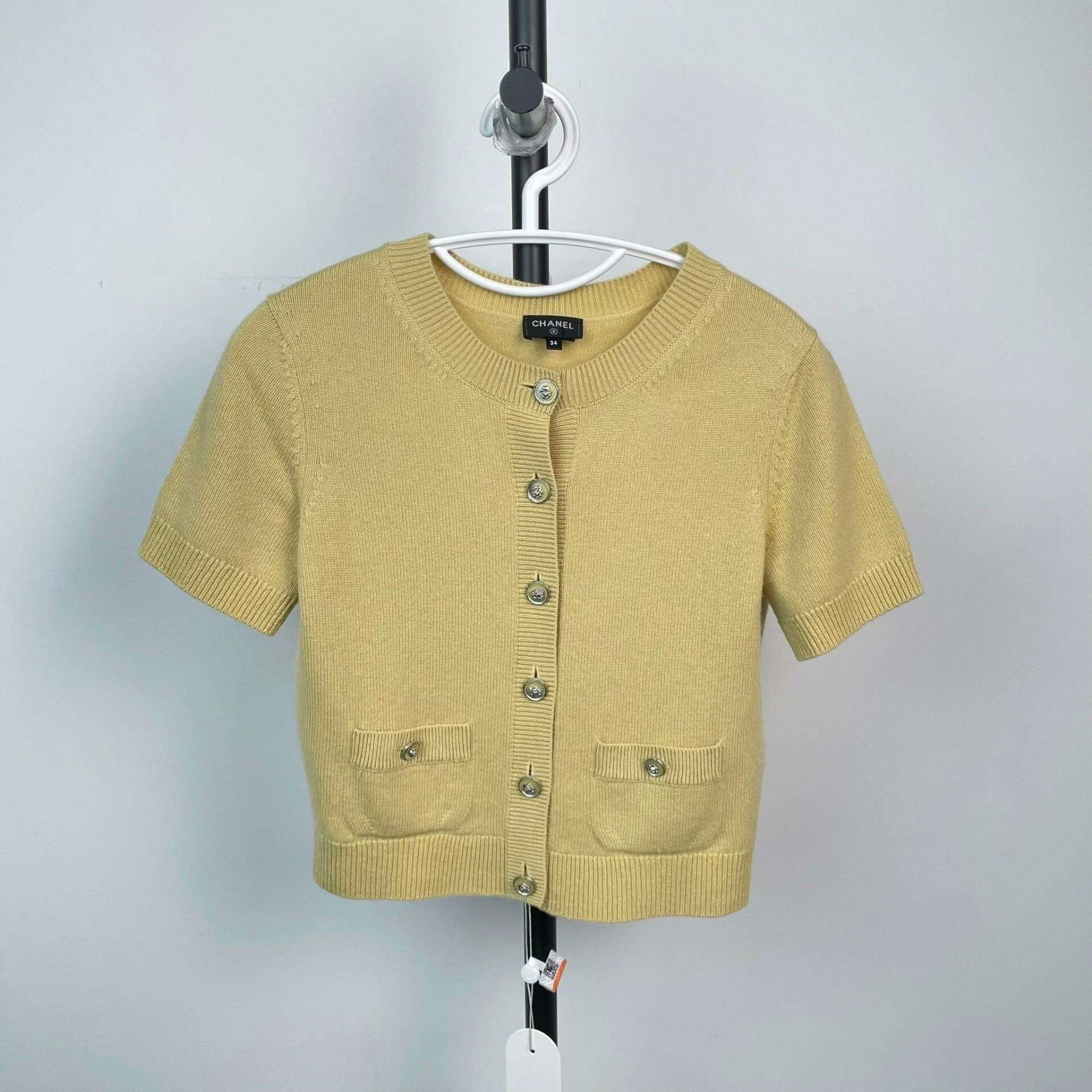 Chanel Chanel Knit Yellow Sweater 34 Women Size XS / US 0-2 / IT 36-38 - 1 Thumbnail