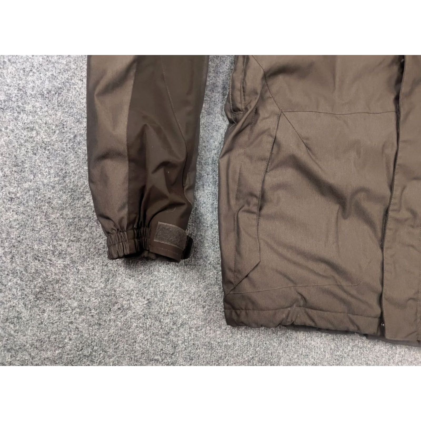 Logo 7 VINTAGE Columbia Timberline Jacket Brown Logo Zip Windbreaker Outdoor Mens M Brown 90s Era Size US M / EU 48-50 / 2 - 6 Thumbnail