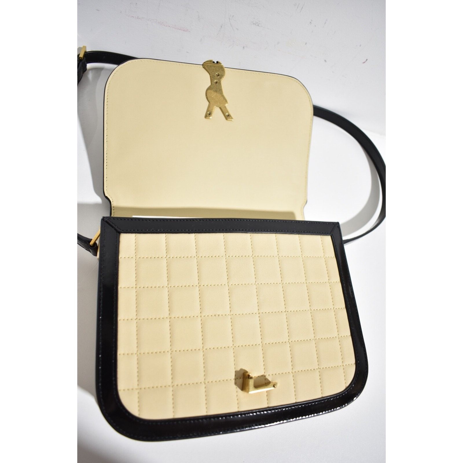 Yves Saint Laurent Saint Laurent Beige Suede Quilted Black Shoulder Bag Size ONE SIZE - 10 Thumbnail