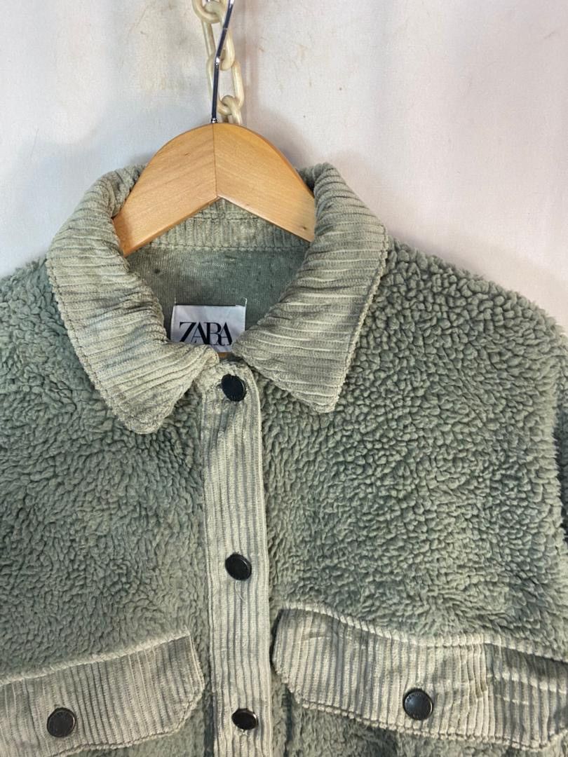 Zara Best price 🔥Fleece button up jacket by Zara Size L / US 10 / IT 46 - 4 Thumbnail