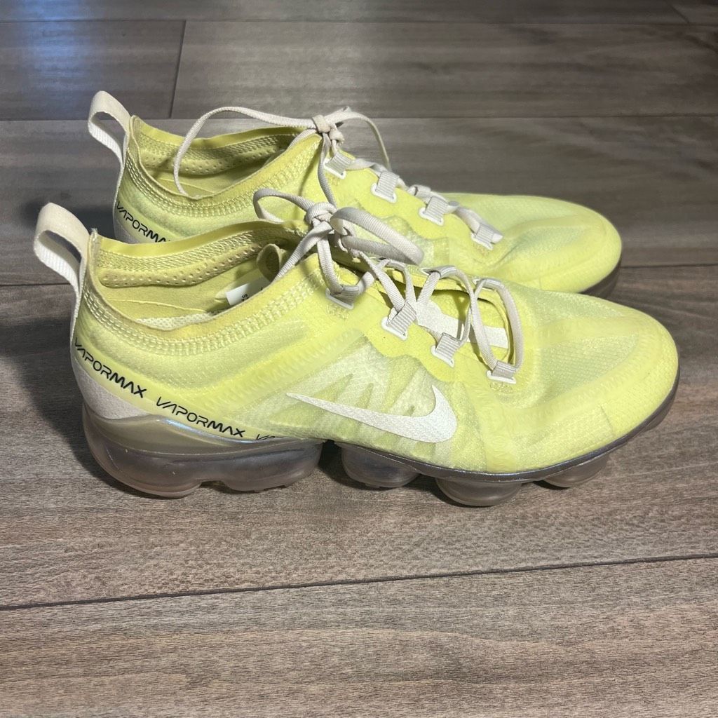 Nike Nike Air VaporMax 2019 Women’s Luminous Neon Green Shoes Wom Size US 7.5 / IT 37.5 - 5 Thumbnail