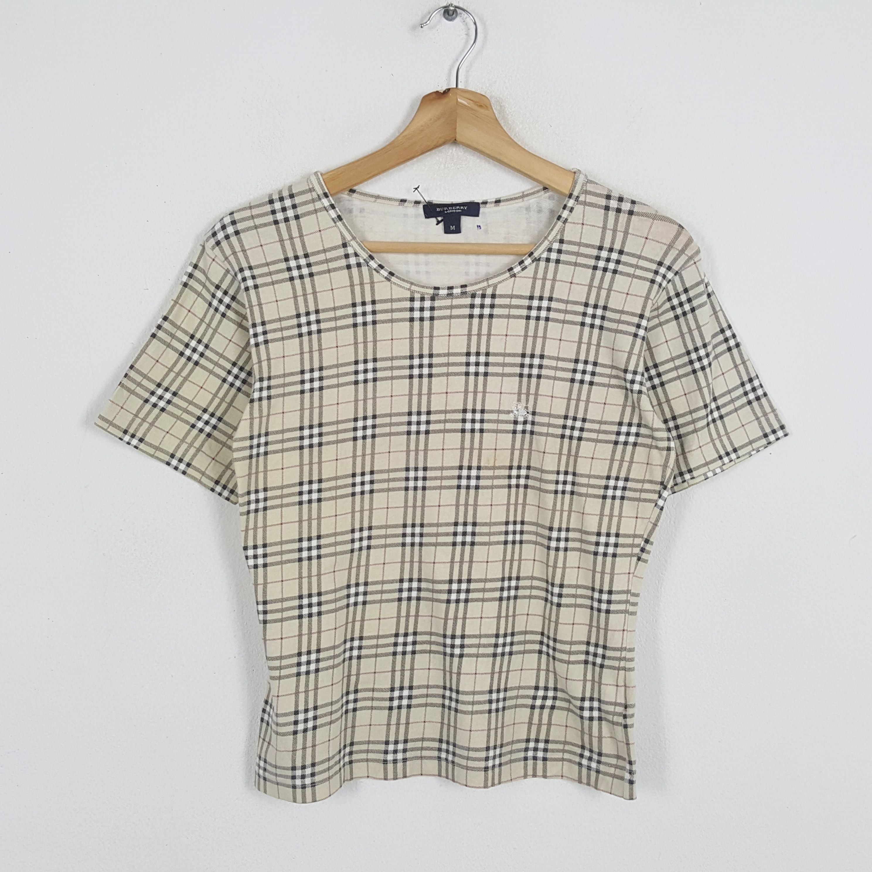 Burberry × Vintage Vintage BURBERRY LONDON Brand Nova Check Design T-Shirt Size S / US 4 / IT 40 - 1 Thumbnail