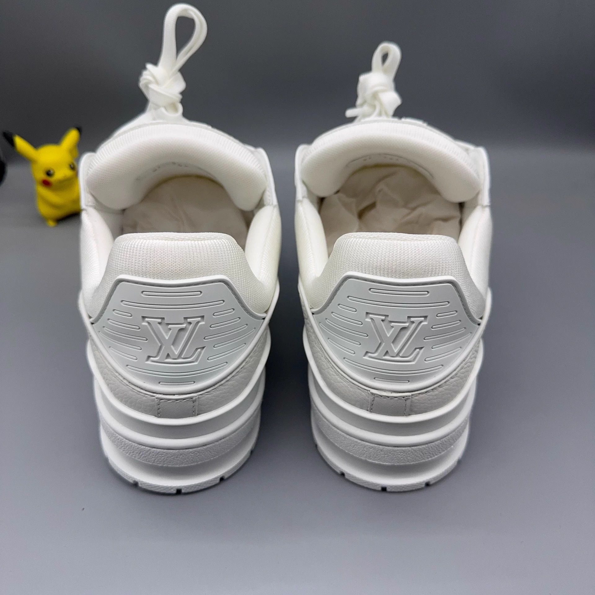 Louis Vuitton LOUIS VUITTON Trainer White 42.5 Size US 9.5 / EU 42-43 - 3 Thumbnail
