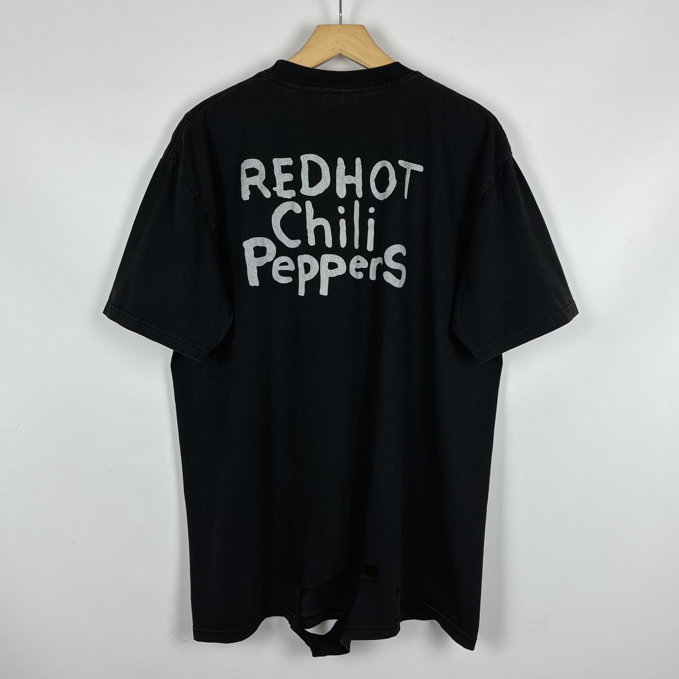 Band Tees Vintage Red Hot Chilli Peppers Rare Rock Band T Shirt 90’s Size US XL / EU 56 / 4 - 18 Thumbnail