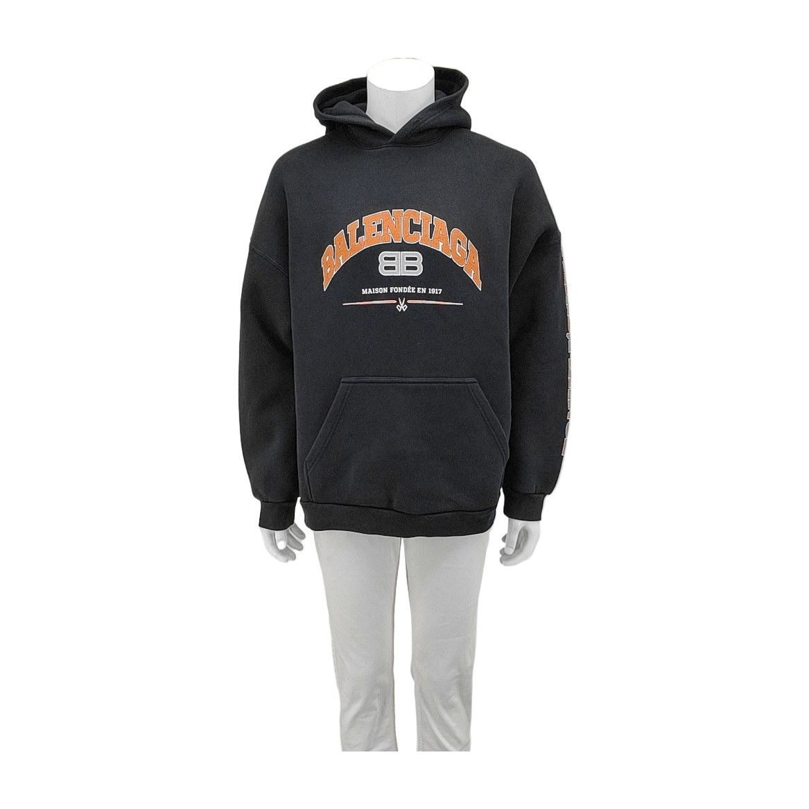 Balenciaga Balenciaga Logo Hoodie Size M Size US M / EU 48-50 / 2 - 1 Thumbnail