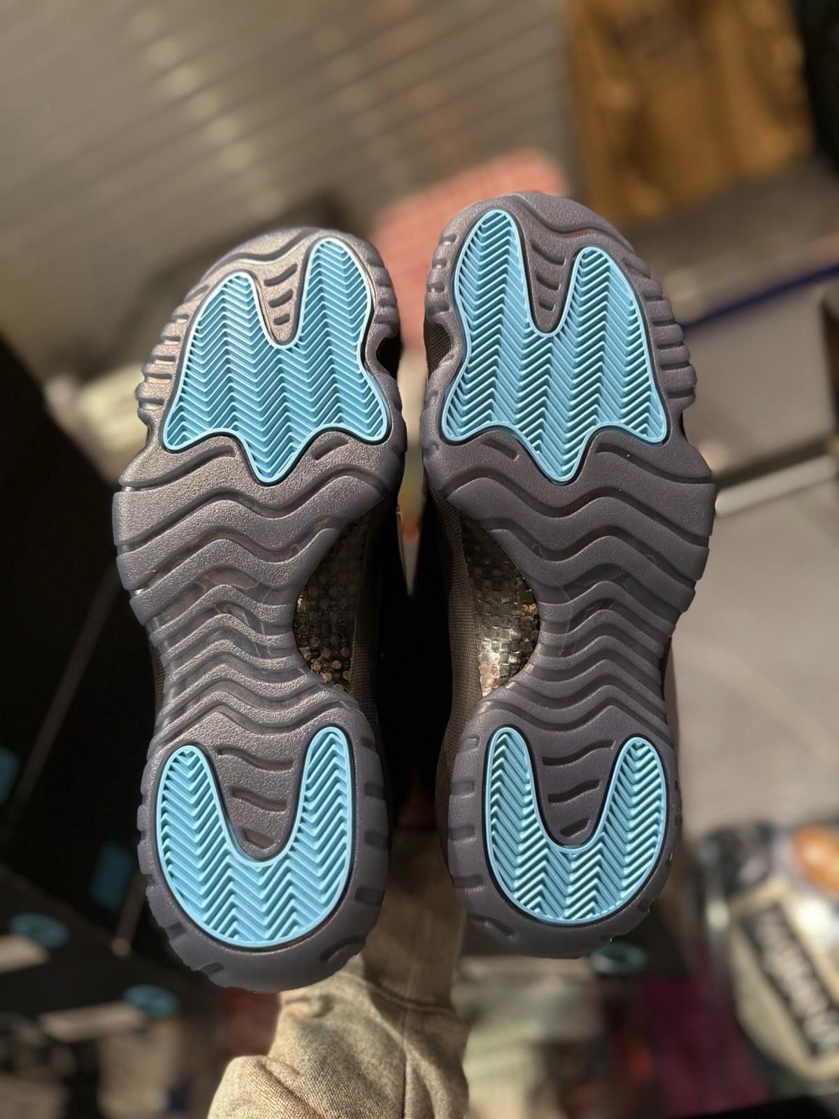 Jordan Brand Air Jordan Retro 11 Gamma Blue Size (10) 2025 CT8012-047 Size US 10 / EU 43 - 8 Thumbnail