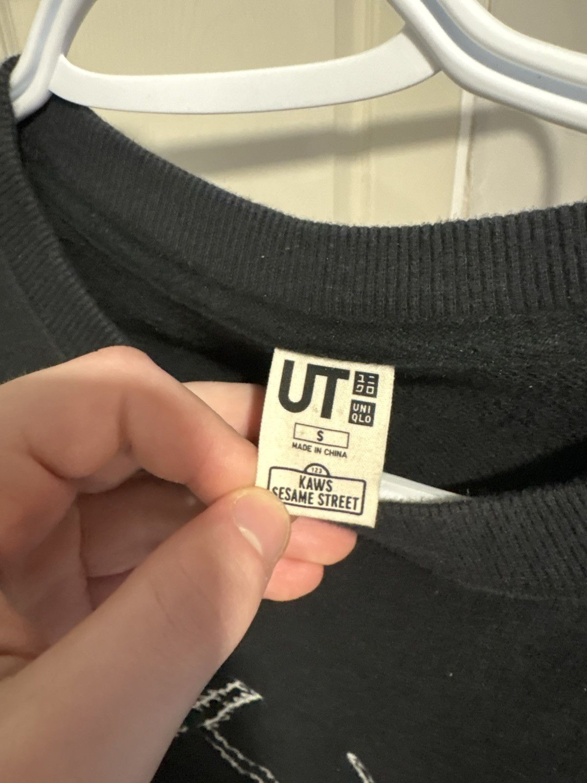 Kaws KAWS X SESAME STREET CREWNECK Size US S / EU 44-46 / 1 - 3 Thumbnail