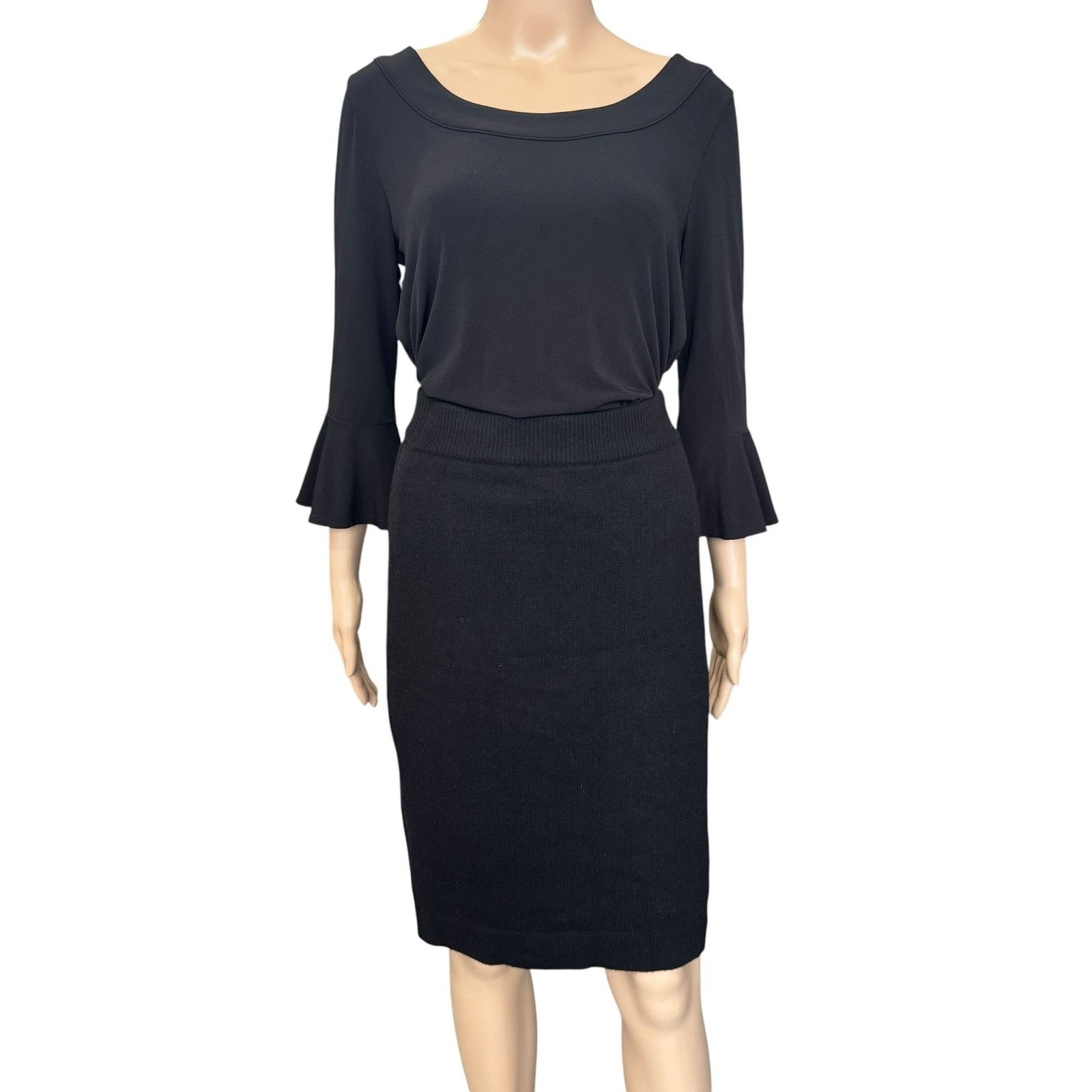 Chanel Chanel Cashmere Skirt Size 27" / US 4 / IT 40 - 1 Thumbnail
