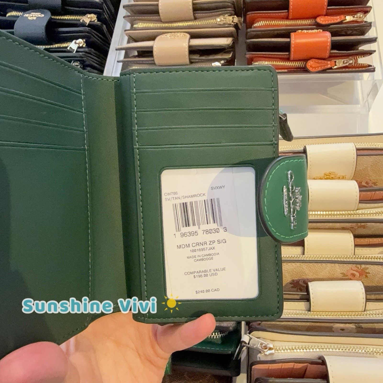 Coach NWT Coach Medium Corner Zip Wallet CW786 Tan/Shamrock Size ONE SIZE - 5 Thumbnail
