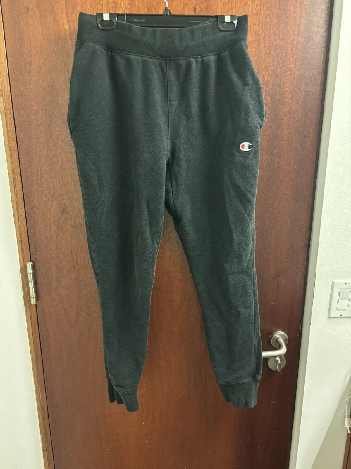 Champion Black reverse weave sweatpants Size US 32 / EU 48 - 1 Thumbnail