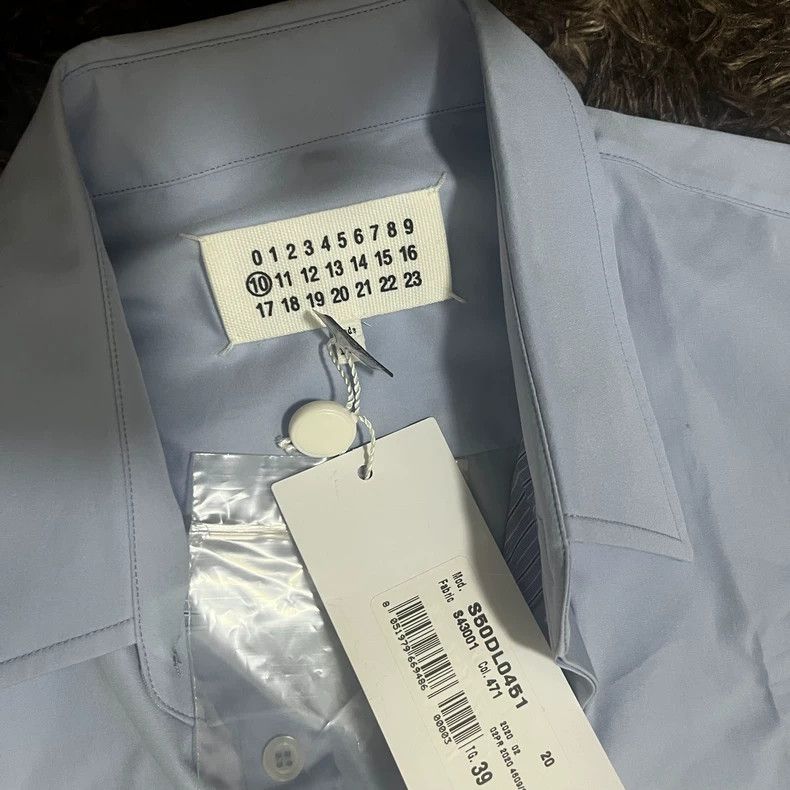 Maison Margiela Maison Margiela Size 39 Pierced shirt 2501-Nextarrow Size US XXS / EU 40 - 4 Thumbnail