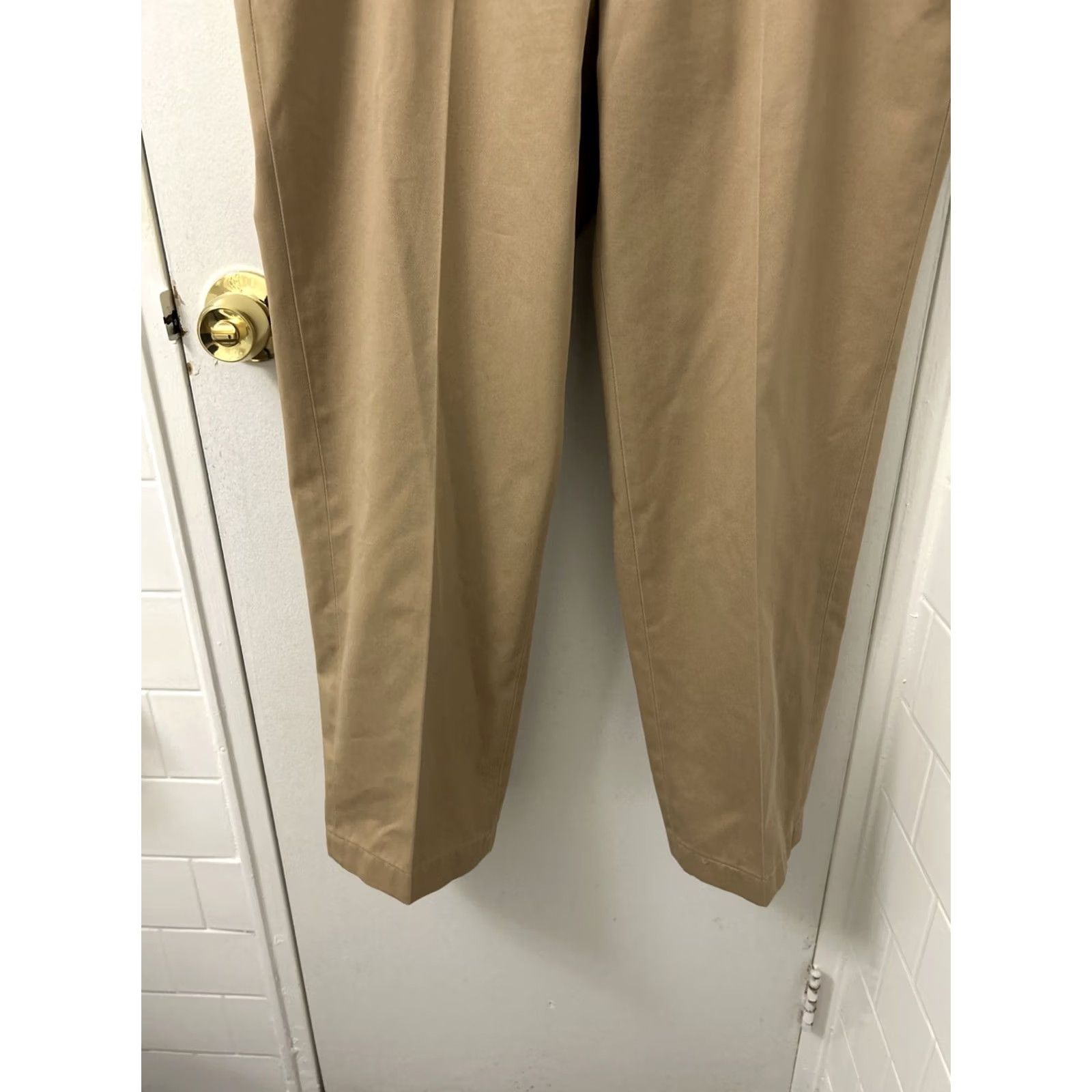 Brooks Brothers Brooks Brothers Pants Mens 36x30 Brown Advantage Chino Clark Trousers Flat Front Straight Leg Button Closure Pockets Regular Fit Size US 36 / EU 52 - 3 Thumbnail