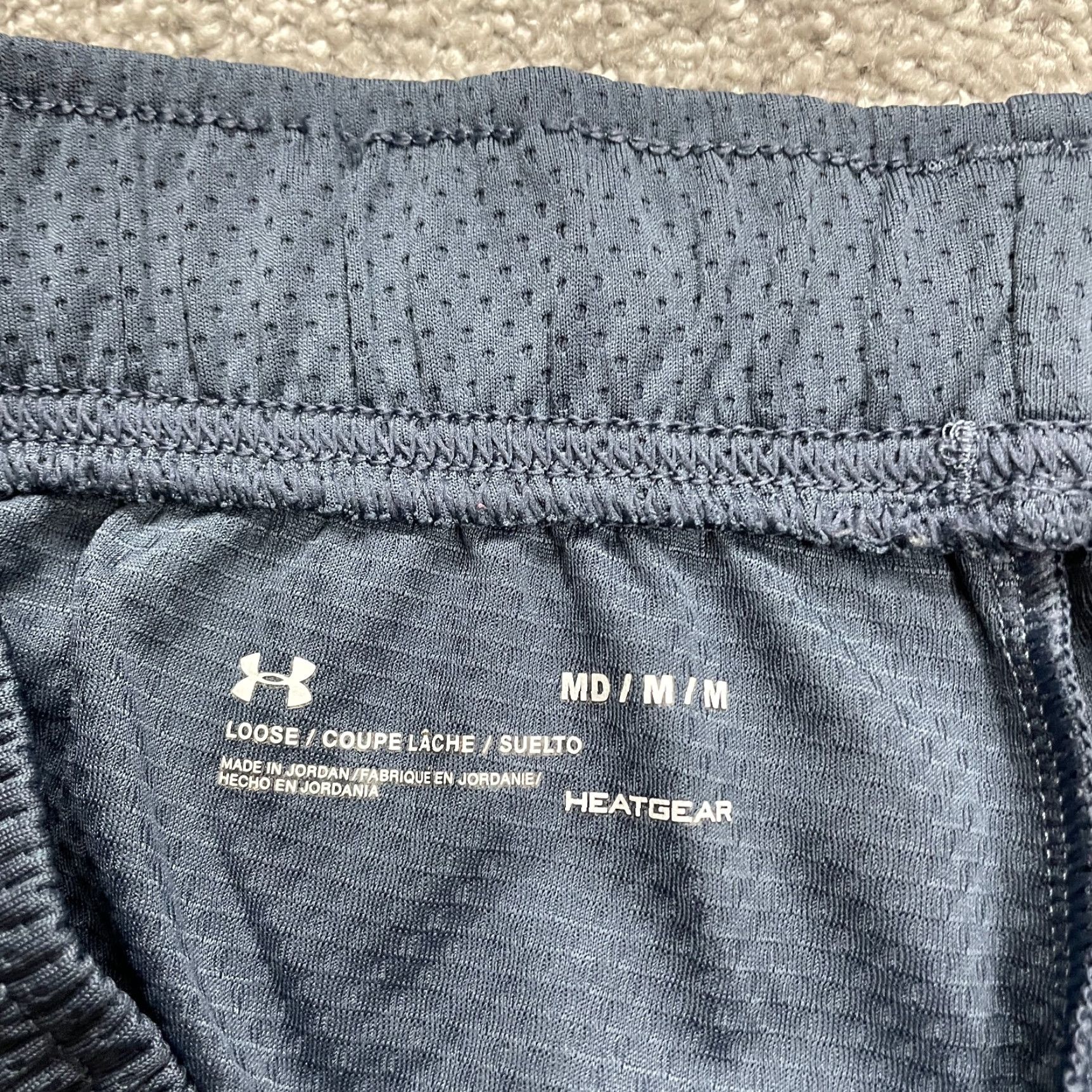 Under Armour Under Armour Women Shorts Active Blue 32x3 M Mbps? Size 32" / US 10 / IT 46 - 4 Thumbnail
