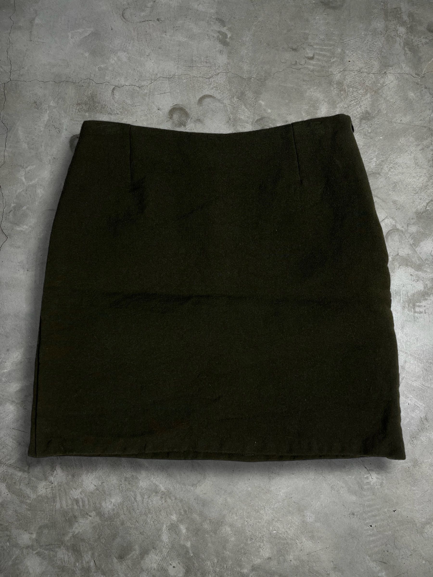 Versace VERSUS Gianni Versace Mini Skirt GTMPT341 Size 28" / US 6 / IT 42 - 1 Thumbnail