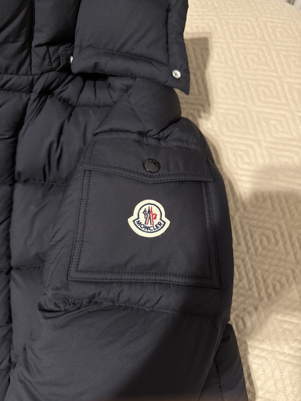 Moncler Moncler Vezere Size US S / EU 44-46 / 1 - 11 Thumbnail