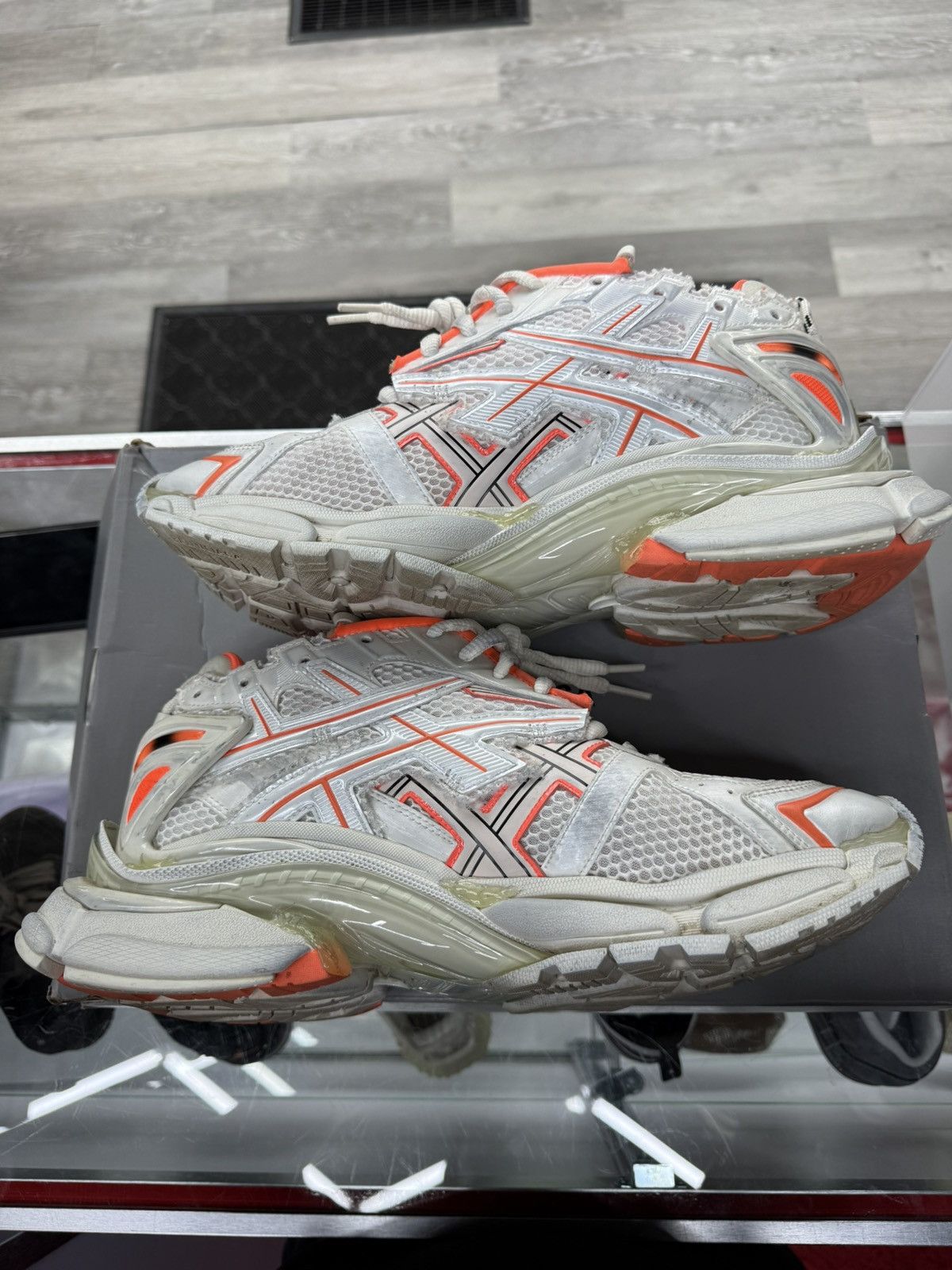 Balenciaga white orange balenciaga runners Size US 13 / EU 46 - 3 Thumbnail