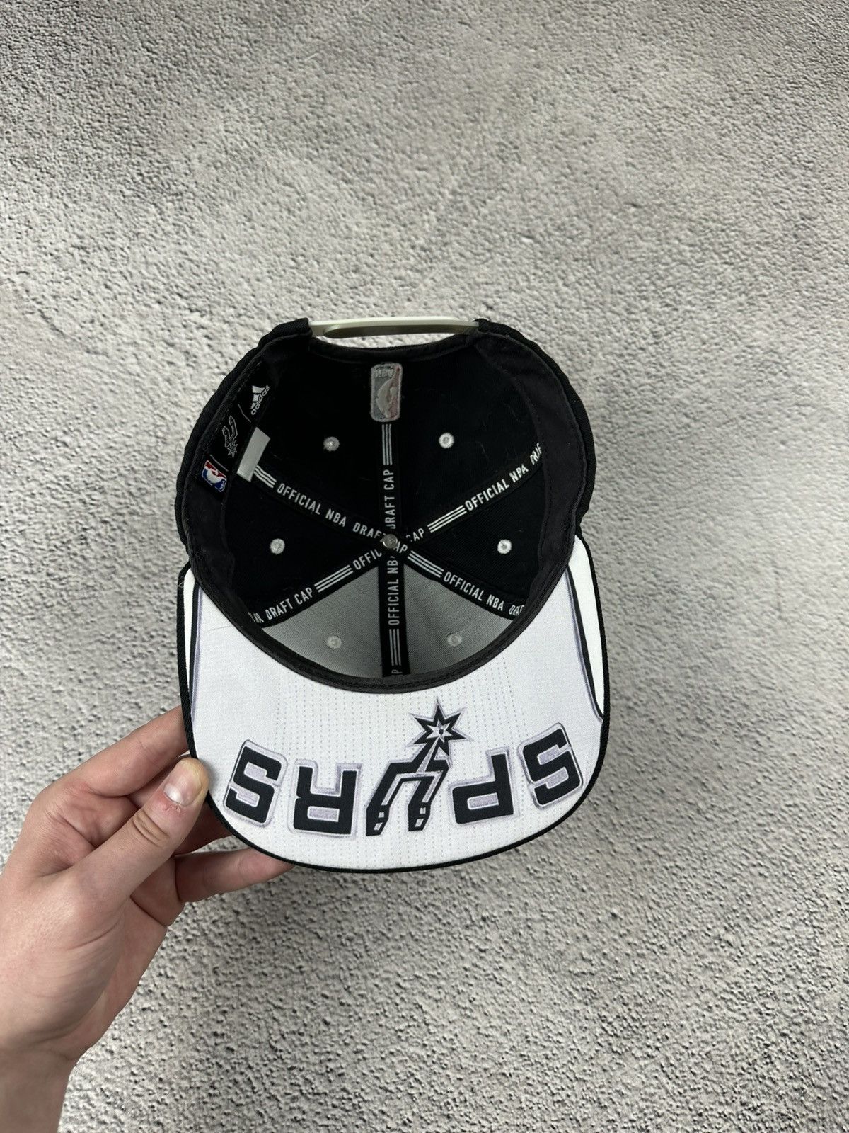 Adidas Adidas San Antonio 2014 NBA Snapback Spurs Y2K Size ONE SIZE - 8 Thumbnail