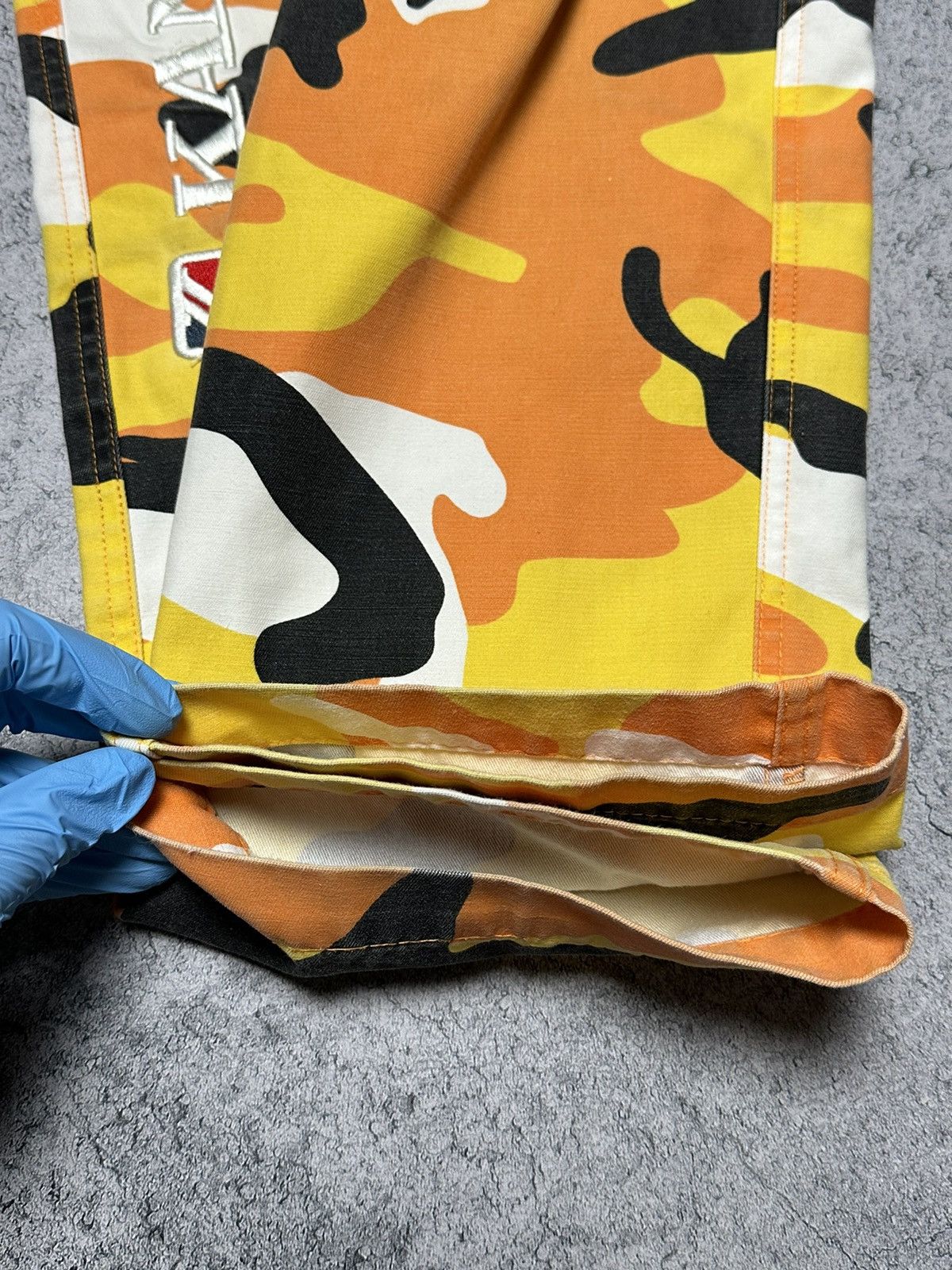 Karl Kani × Vintage Karl Kani Camo Cargo Pants Size US 27 - 9 Thumbnail