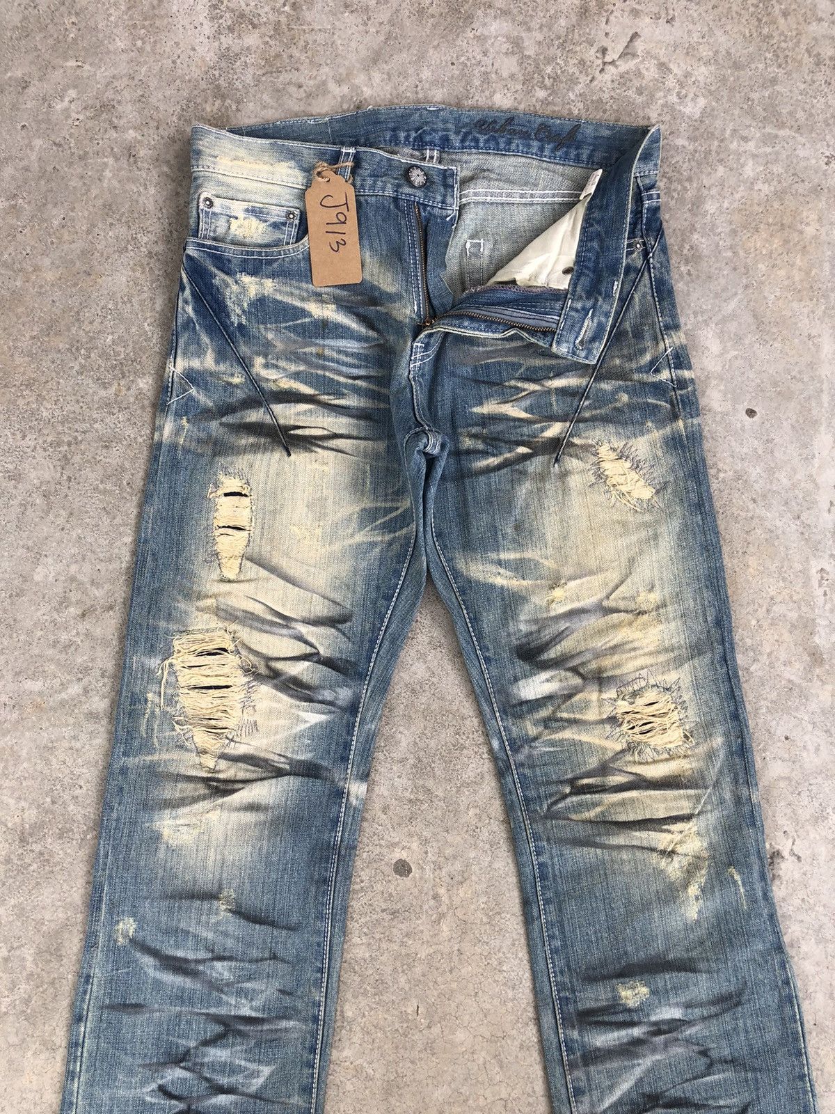 Who Decides War Japanese Urban Craft Distressed Jeans Size US 31 - 3 Thumbnail