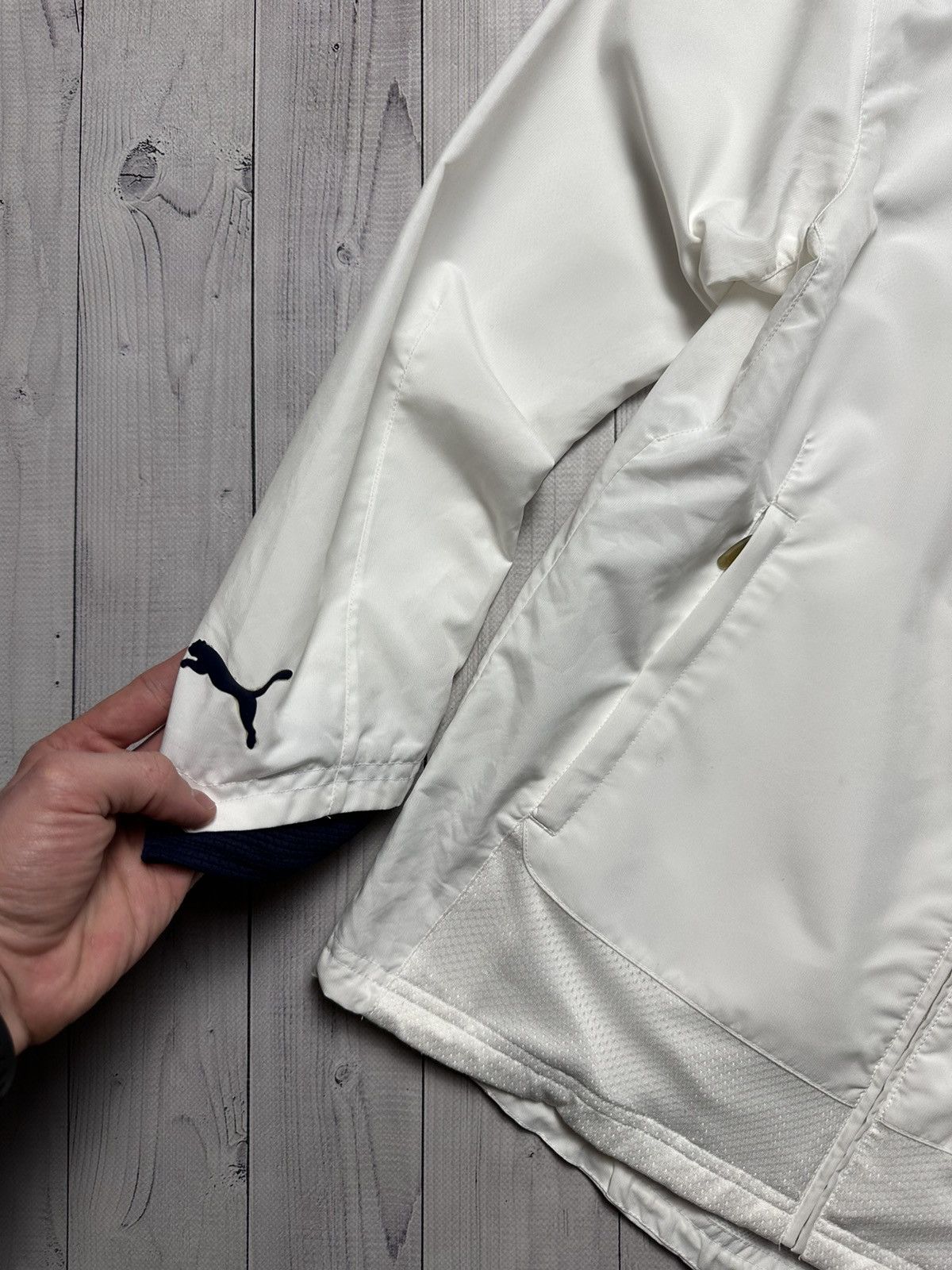 Puma × Vintage Vintage puma Italy Italia soccer track jacket size S logo Size US S / EU 44-46 / 1 - 3 Thumbnail