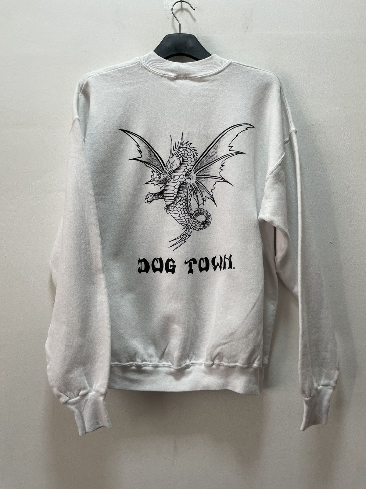 Dogtown Vintage DOGTOWN SKATEBOARD Sweatshirt 90s Dragon Stussy Size US L / EU 52-54 / 3 - 1 Thumbnail