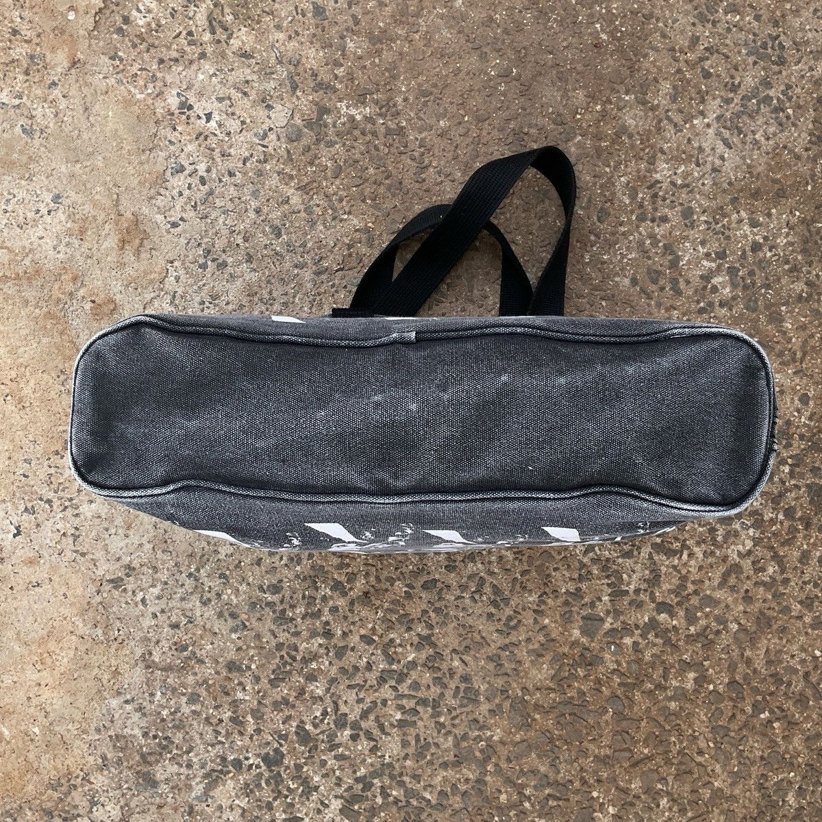 Guess × Vintage Vintage 90s Guess Jeans Claudia Schiffer Denim Tote Bag Size ONE SIZE - 3 Thumbnail