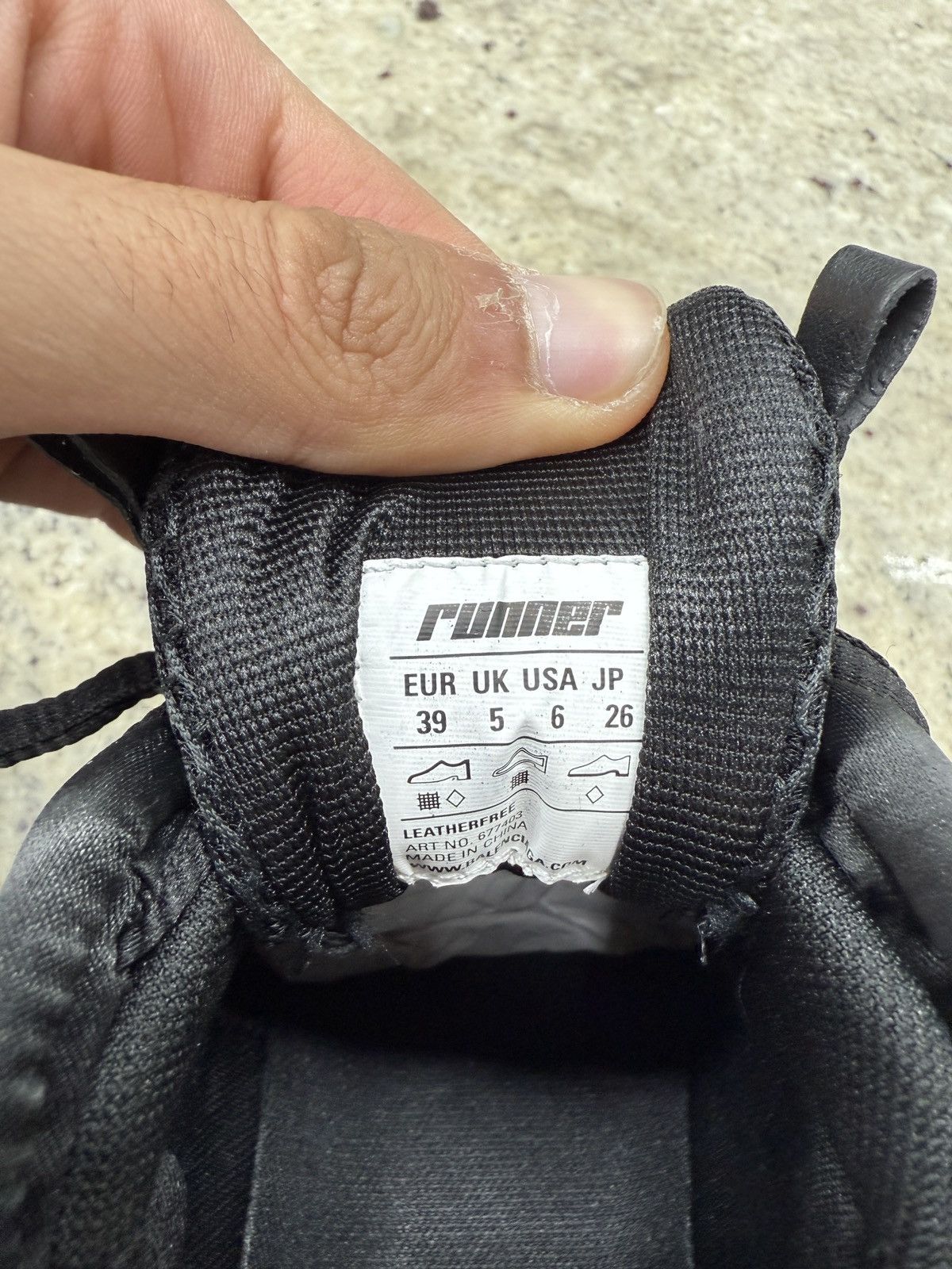 Balenciaga Balenciaga Black Track Runners Size US 9 / IT 39 - 6 Thumbnail
