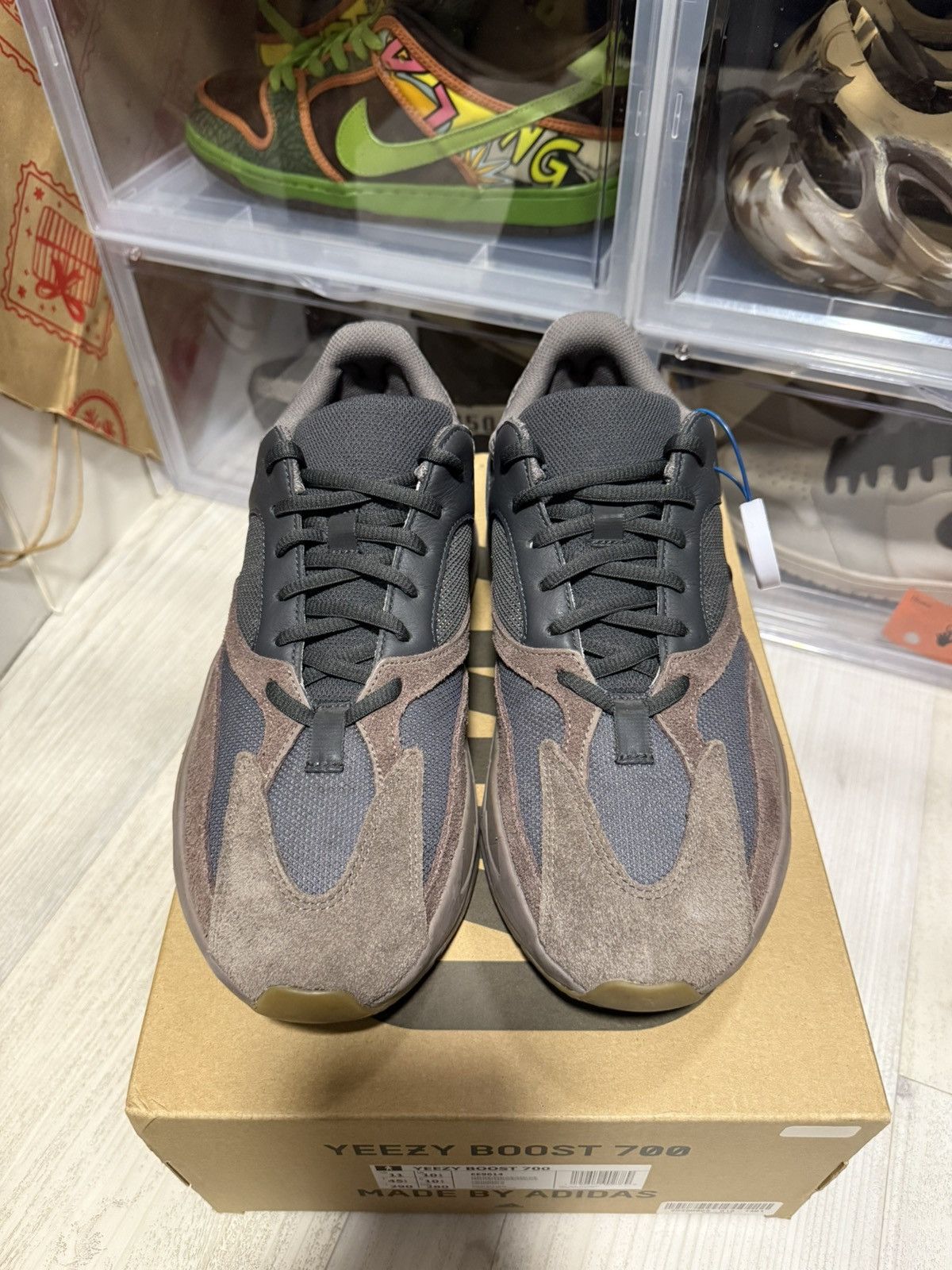 Adidas × Kanye West Adidas Yeezy 700 Mauve Size US 11 / EU 44 - 4 Thumbnail