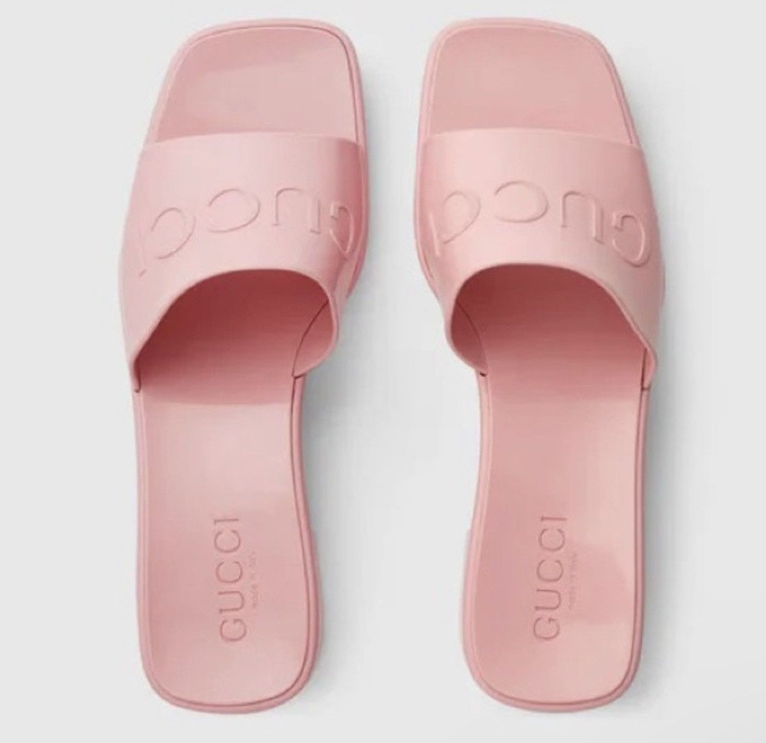 Gucci Gucci Rubber Logo Sandal Slipper Wild Rose size 37 Size US 7 / IT 37 - 1 Thumbnail