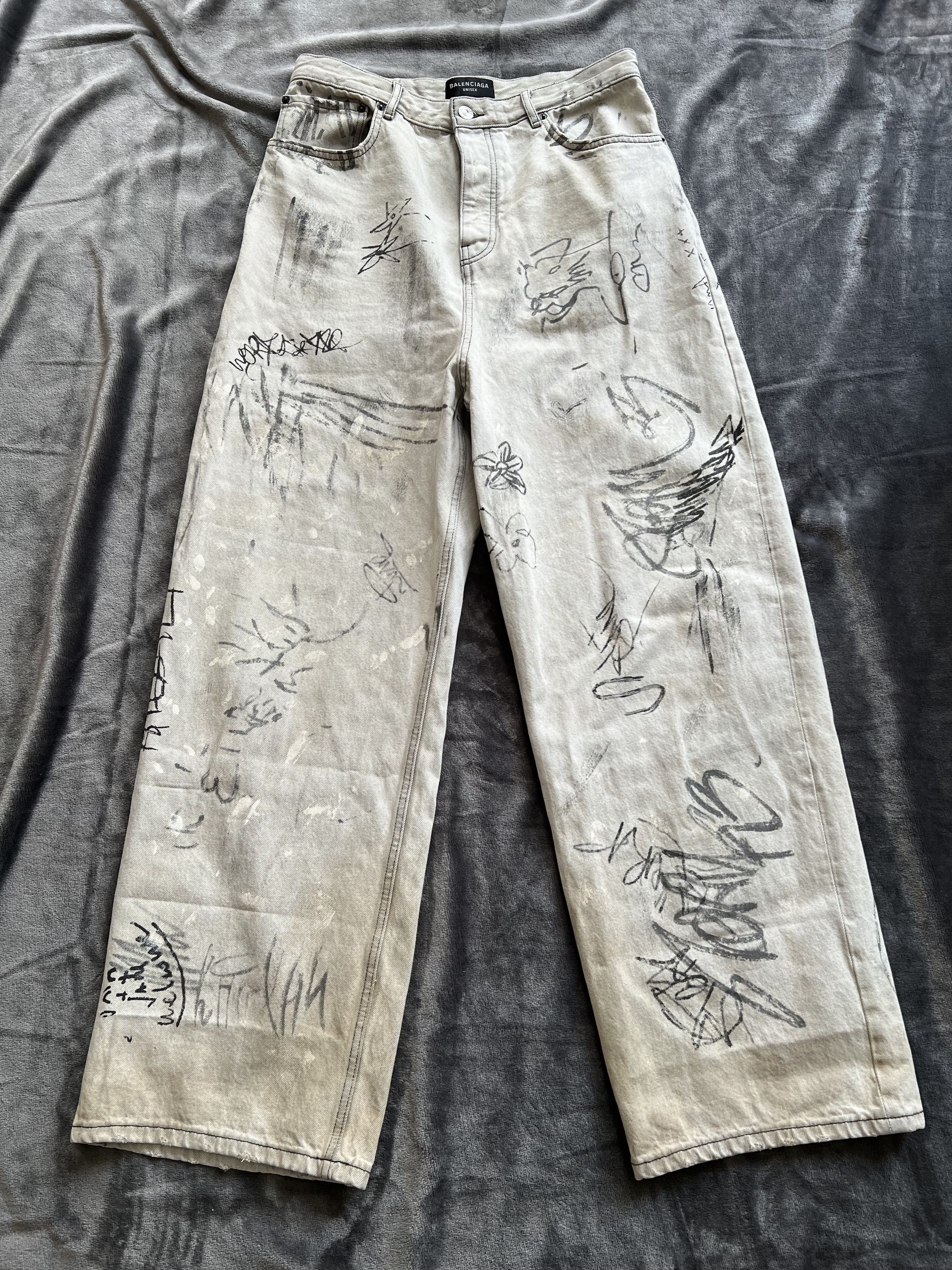 Balenciaga Balenciaga Graffiti Jeans White/Cream Size US 32 / EU 48 - 1 Thumbnail