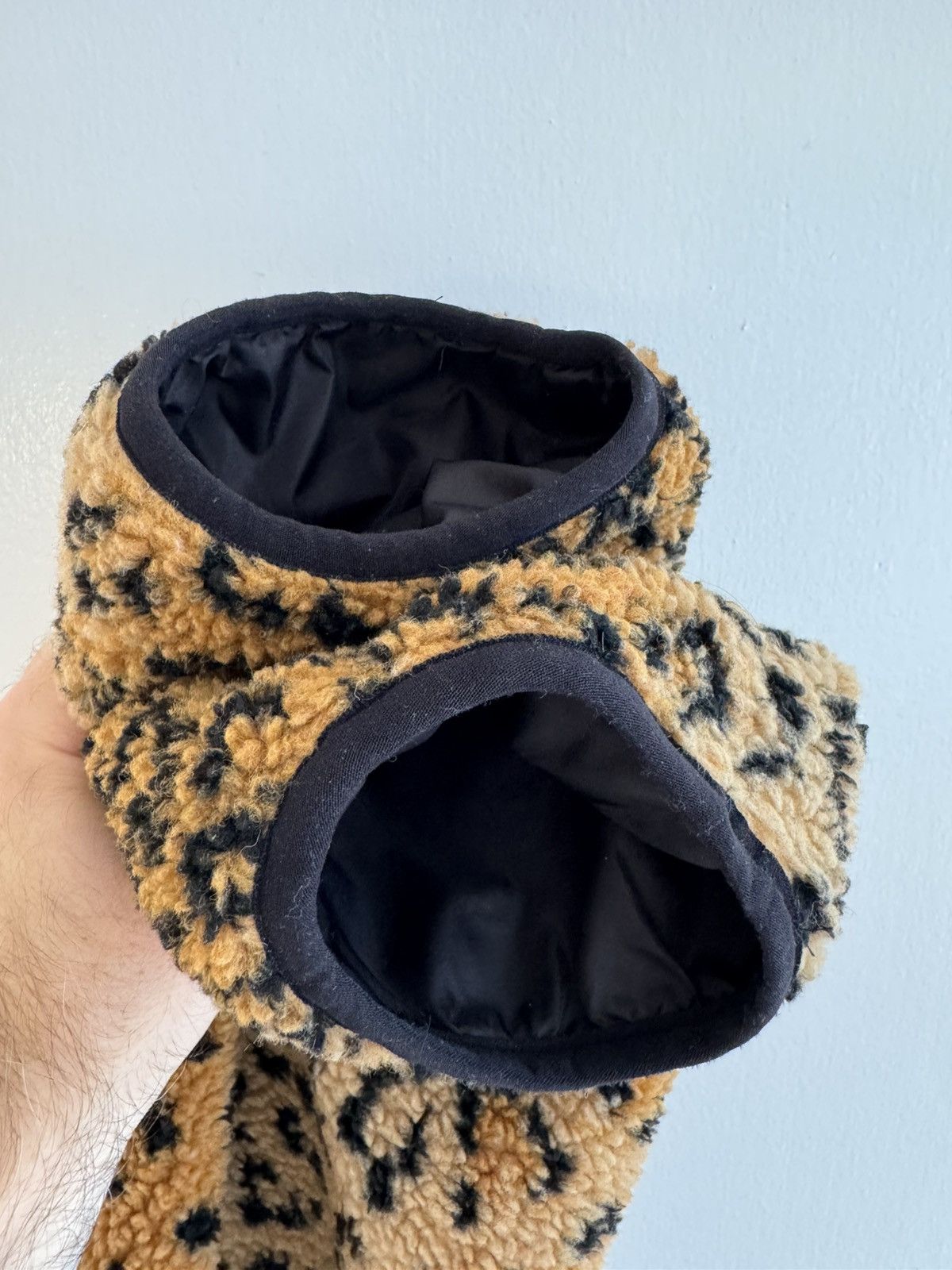 Supreme Supreme Reversible Leopard Fleece Jacket Size L FW17 Yellow Size US L / EU 52-54 / 3 - 9 Thumbnail