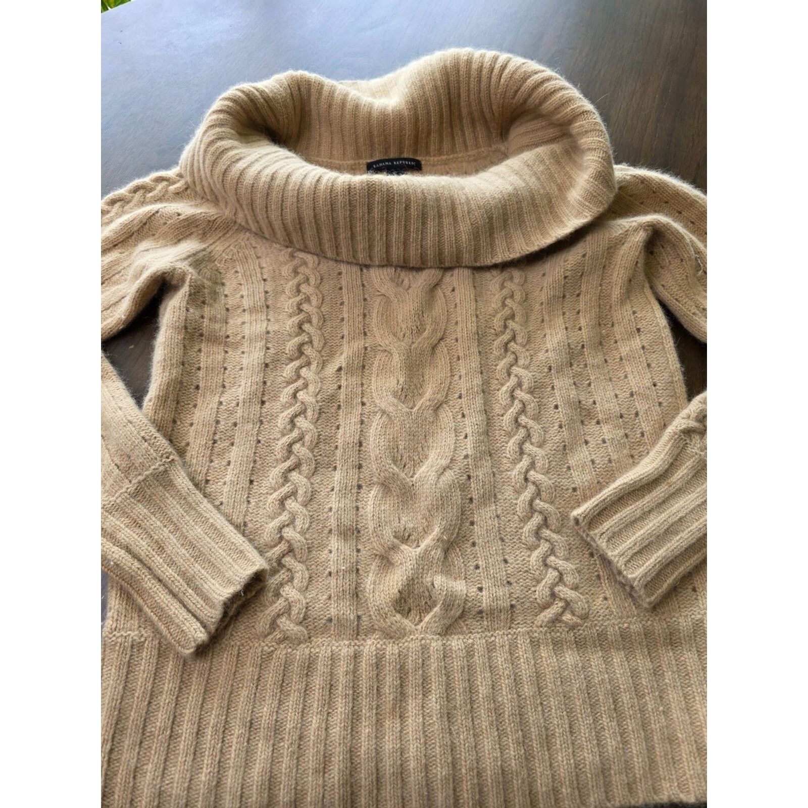 Banana Republic Banana Republic Beige Angora Rabbit Lamb wool Sweater Women Size S / US 4 / IT 40 - 3 Thumbnail