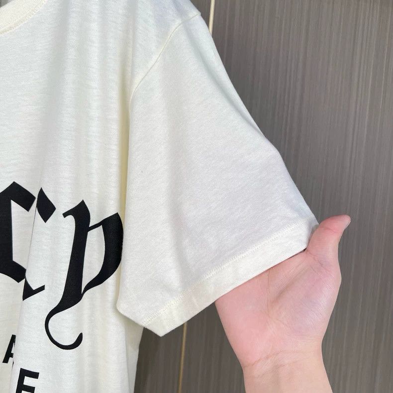 Gucci Gucci Short sleeves with Sanskrit printed letters 2504-Next Size US S / EU 44-46 / 1 - 4 Thumbnail