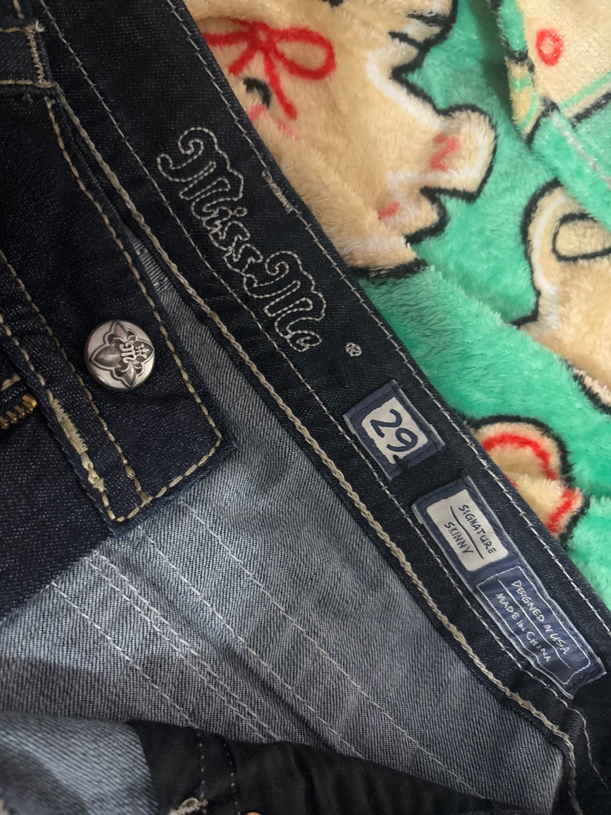 Miss Me Miss me jeans dark wash Size 29" - 4 Thumbnail