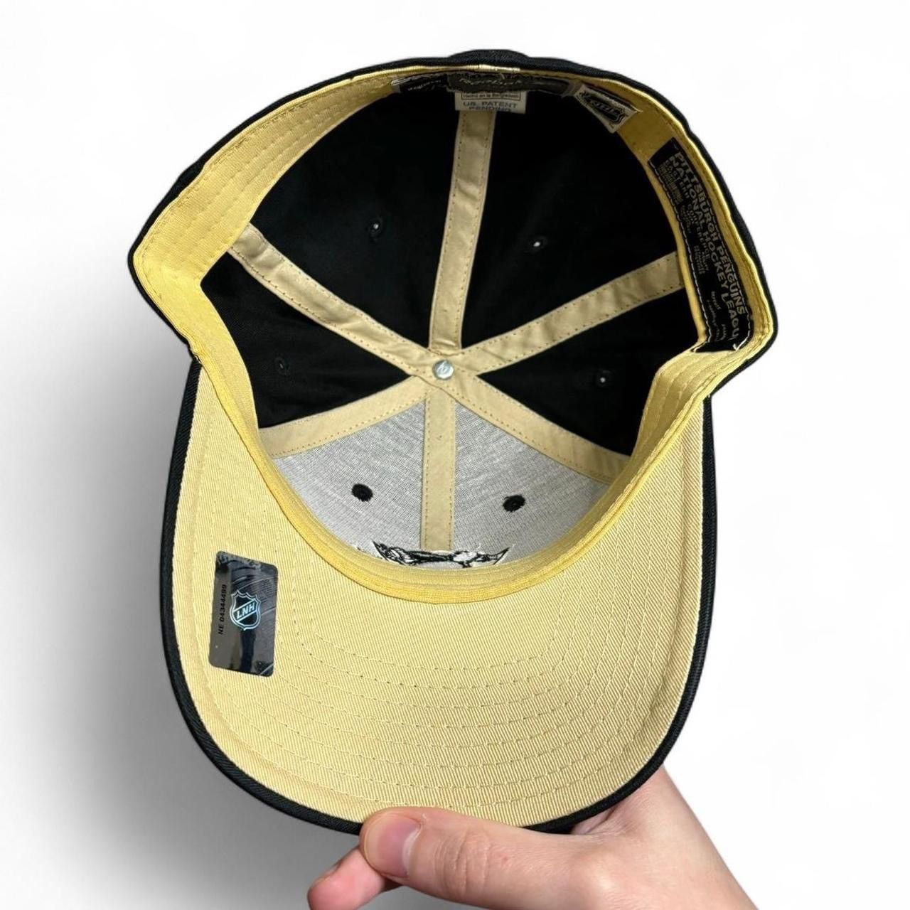 NHL × Vintage Vintage 00s Pittsburgh Penguins Black Fitted Hockey Hat Size ONE SIZE - 5 Thumbnail