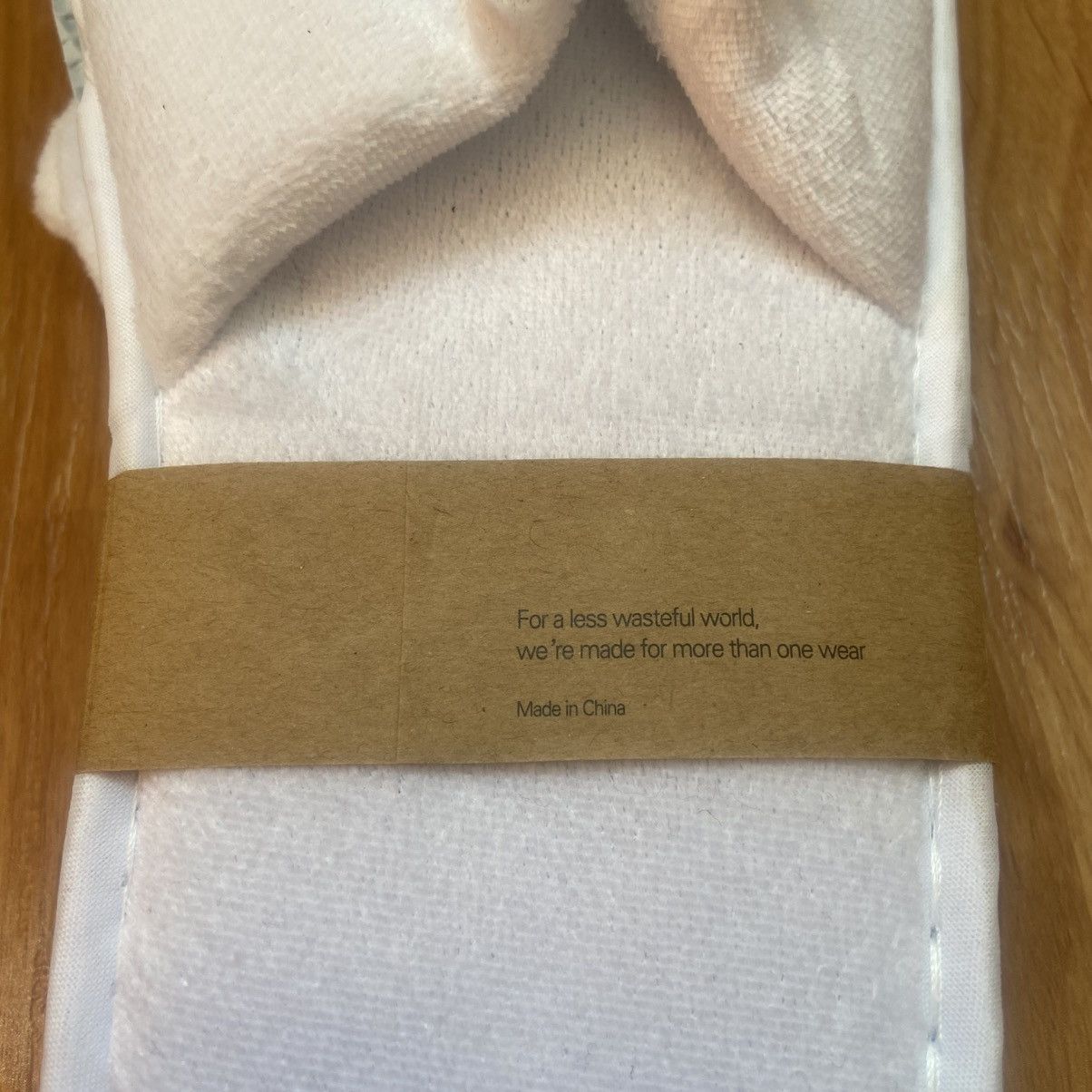 Vintage NWT Pullman Resort & Spa Maldives Logo Slippers Men’s 10ish Size US 10 / EU 43 - 6 Thumbnail