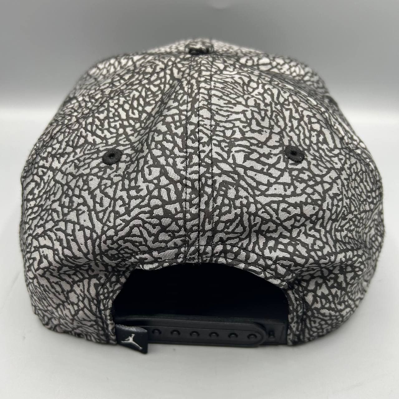 Jordan Brand Air Jordan Hat Men Cement Elephant Jumpman Snap Back Cap Size ONE SIZE - 5 Thumbnail