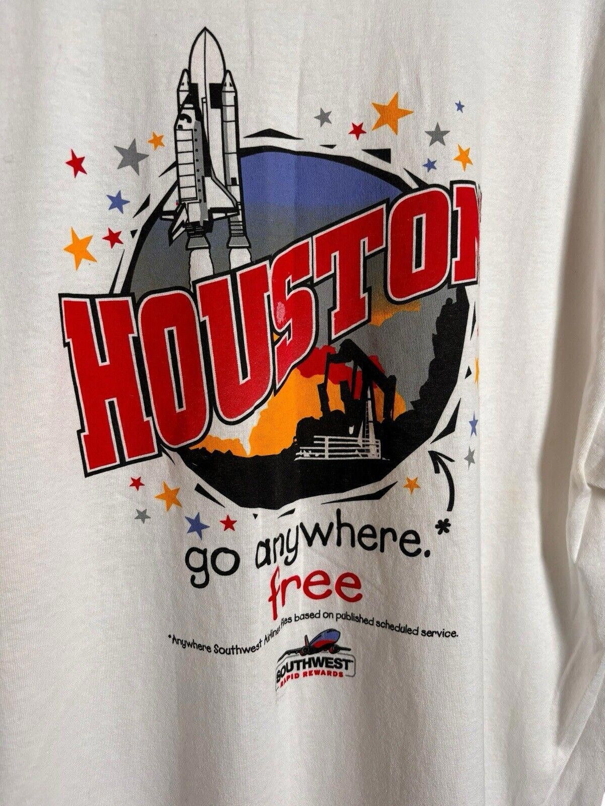 Gildan VTG 2000s Southwest Airlines Houston Promo T-shirt XL Size US XL / EU 56 / 4 - 2 Thumbnail