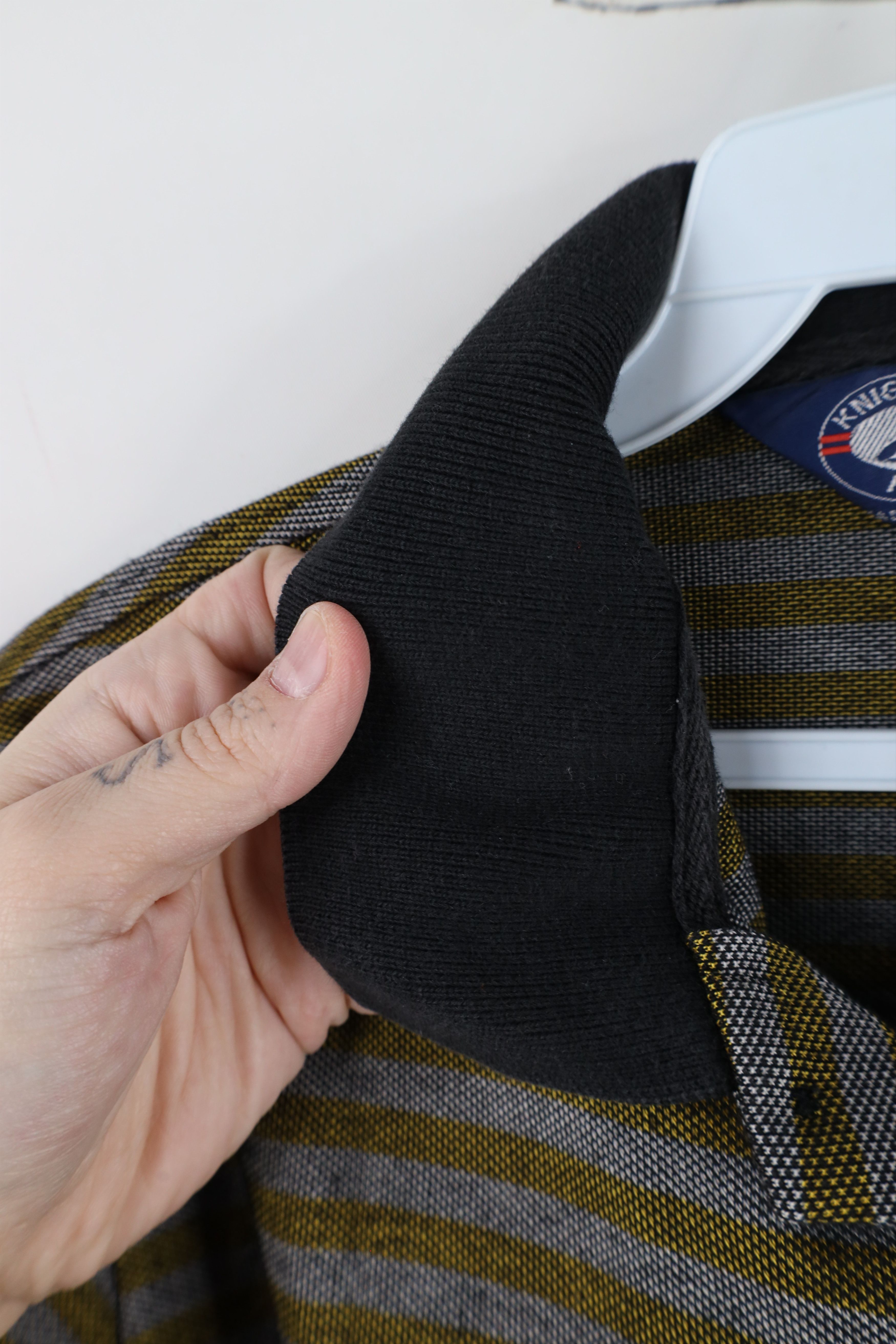 Vintage Vintage 90s Streetwear Short Sleeve Collared Polo Shirt Size US M / EU 48-50 / 2 - 5 Thumbnail
