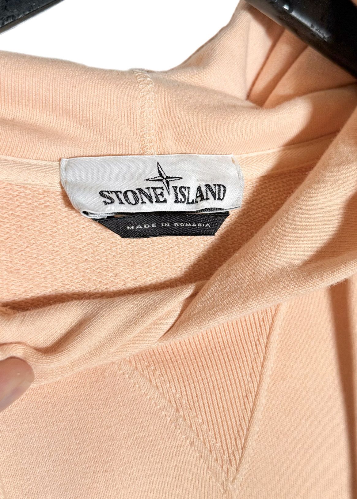 Stone Island Stone Island Peach Logo Patch Hoodie Size US S / EU 44-46 / 1 - 6 Thumbnail