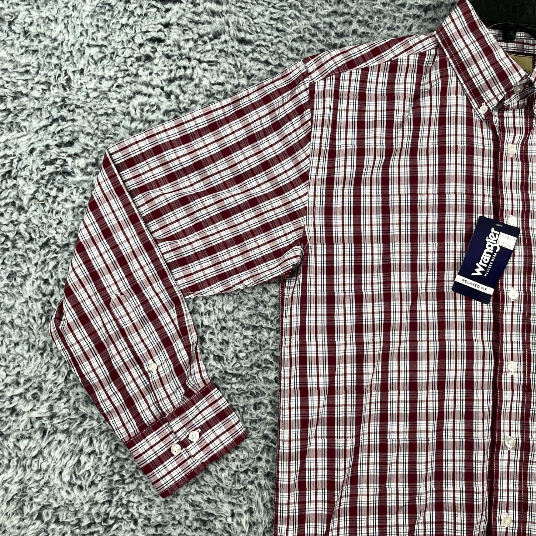 Wrangler Wrangler Shirt Mens Red White Plaid Western Button-Up Casual, Formal, Wedding, Cowboy Theme, M Size US M / EU 48-50 / 2 - 3 Thumbnail