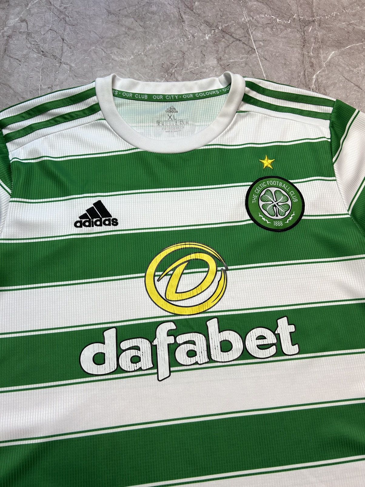 Adidas Adidas Celtic 2021/22 Soccer jersey Size US XL / EU 56 / 4 - 2 Thumbnail