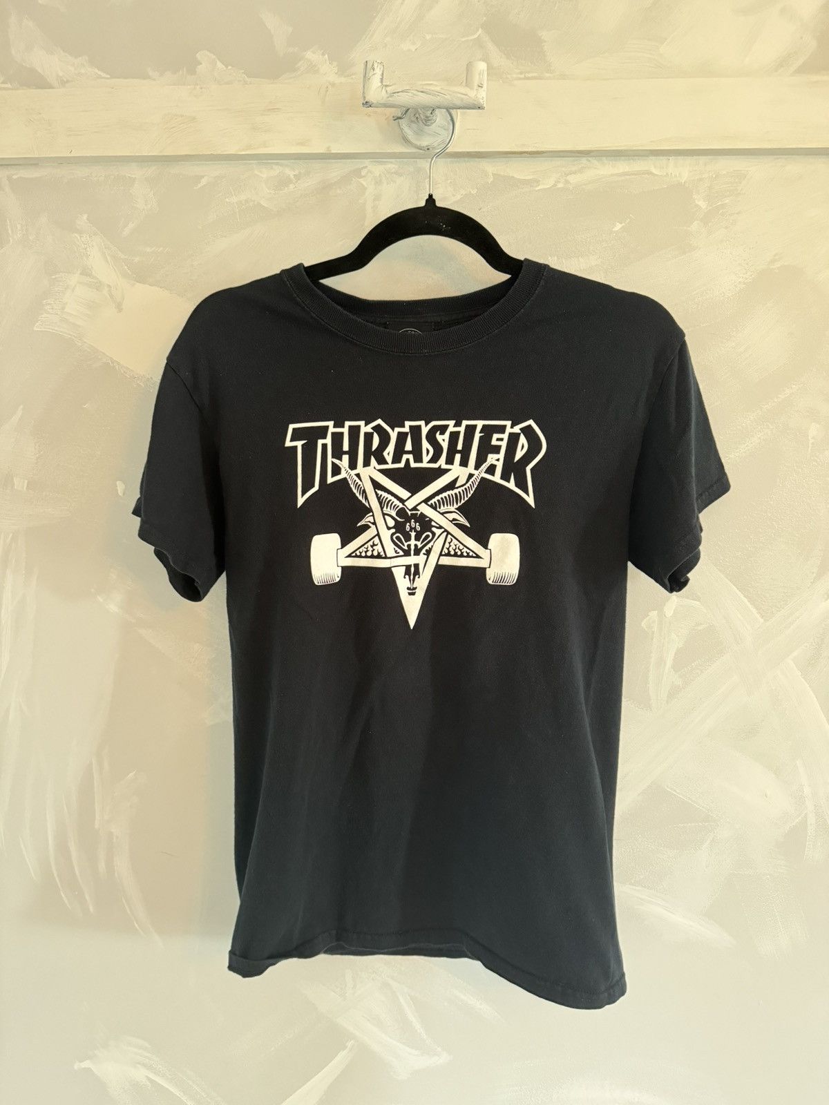 Thrasher × Vintage Thrasher Skateboard Black T-Shirt White Logo Pentagon Size US XS / EU 42 / 0 - 1 Thumbnail