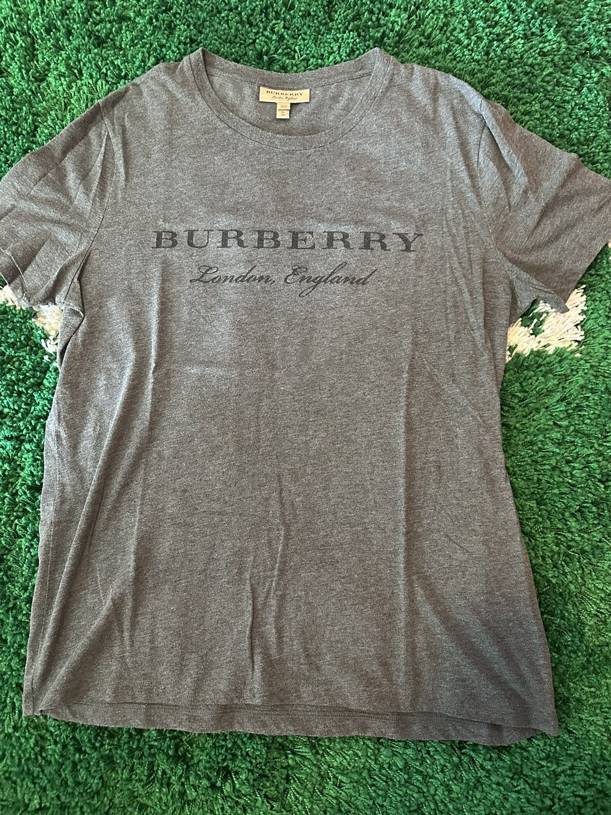 Burberry Burberry Logo Tee XL Size US XL / EU 56 / 4 - 1 Thumbnail