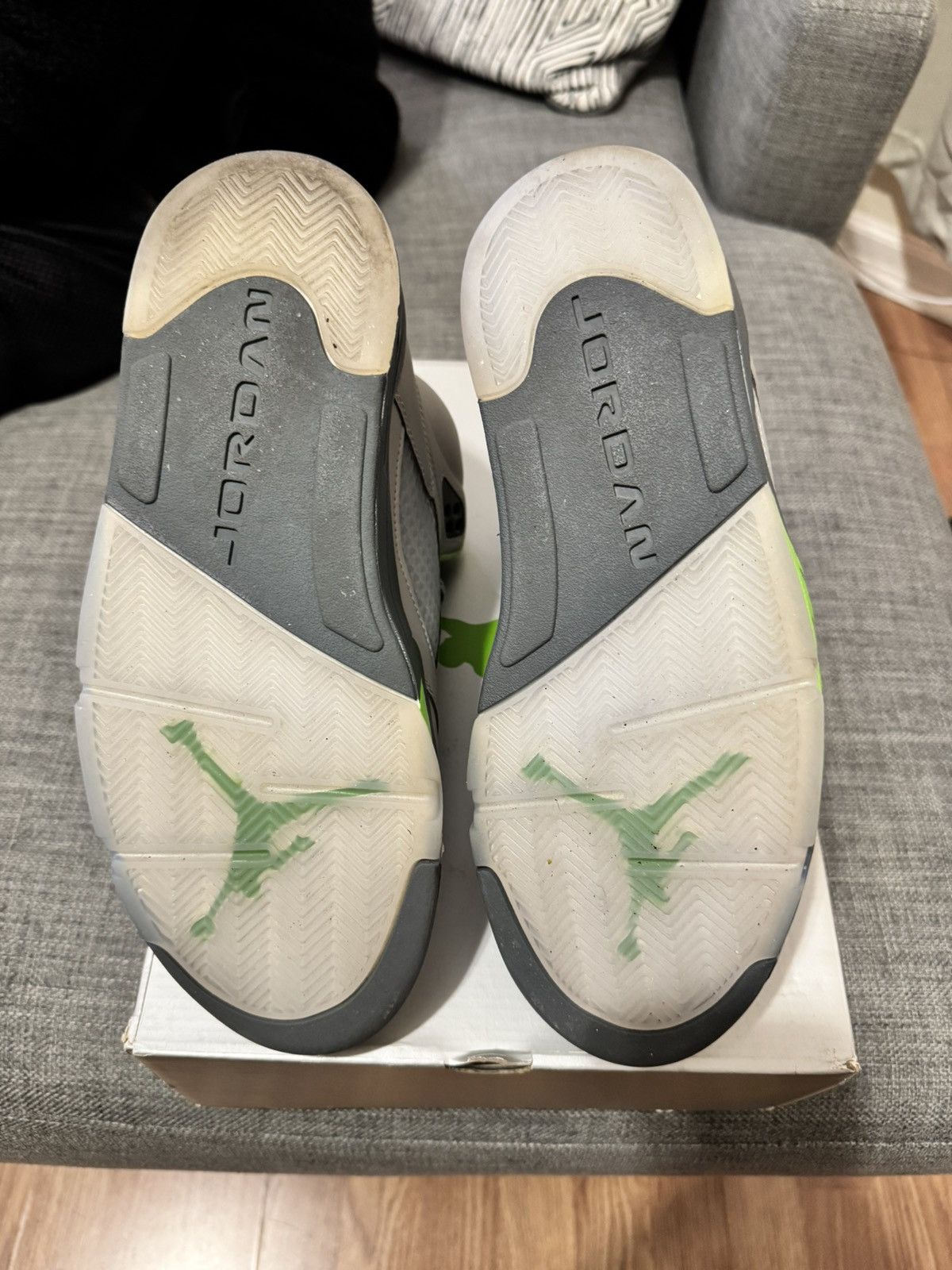Jordan Brand × Nike Jordan 5 Green Bean Size US 9.5 / EU 42-43 - 6 Thumbnail