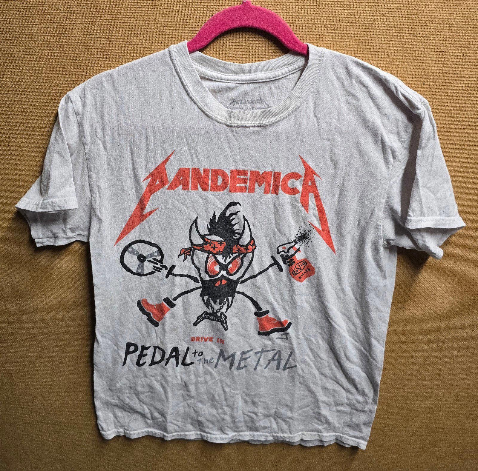Gildan Metallica Sz M 2020 Drive In Tour Blackened News Pandemica Size US M / EU 48-50 / 2 - 1 Thumbnail
