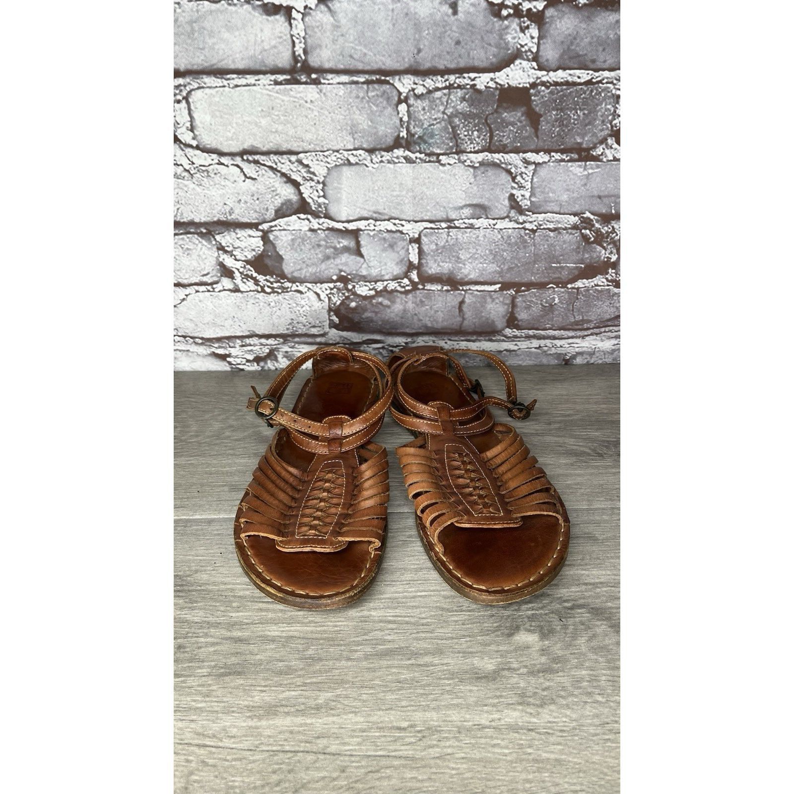 Frye Frye Kayla Brown Leather Huarache Woven Flats Sandals Women’ Size US 8.5 / IT 38.5 - 10 Thumbnail
