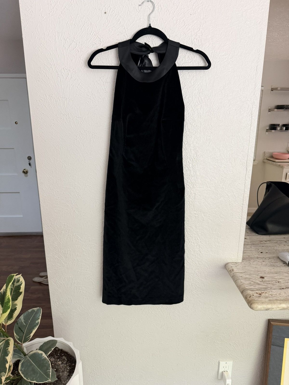 Tara Jarmon Tara Jarmon 90s black velvet open back halter mini dress Size S / US 4 / IT 40 - 21 Thumbnail