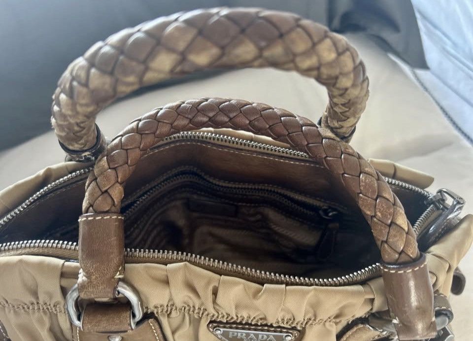 Prada Prada Tessuto Gaufre nylon satchel - Rare find Size ONE SIZE - 6 Thumbnail