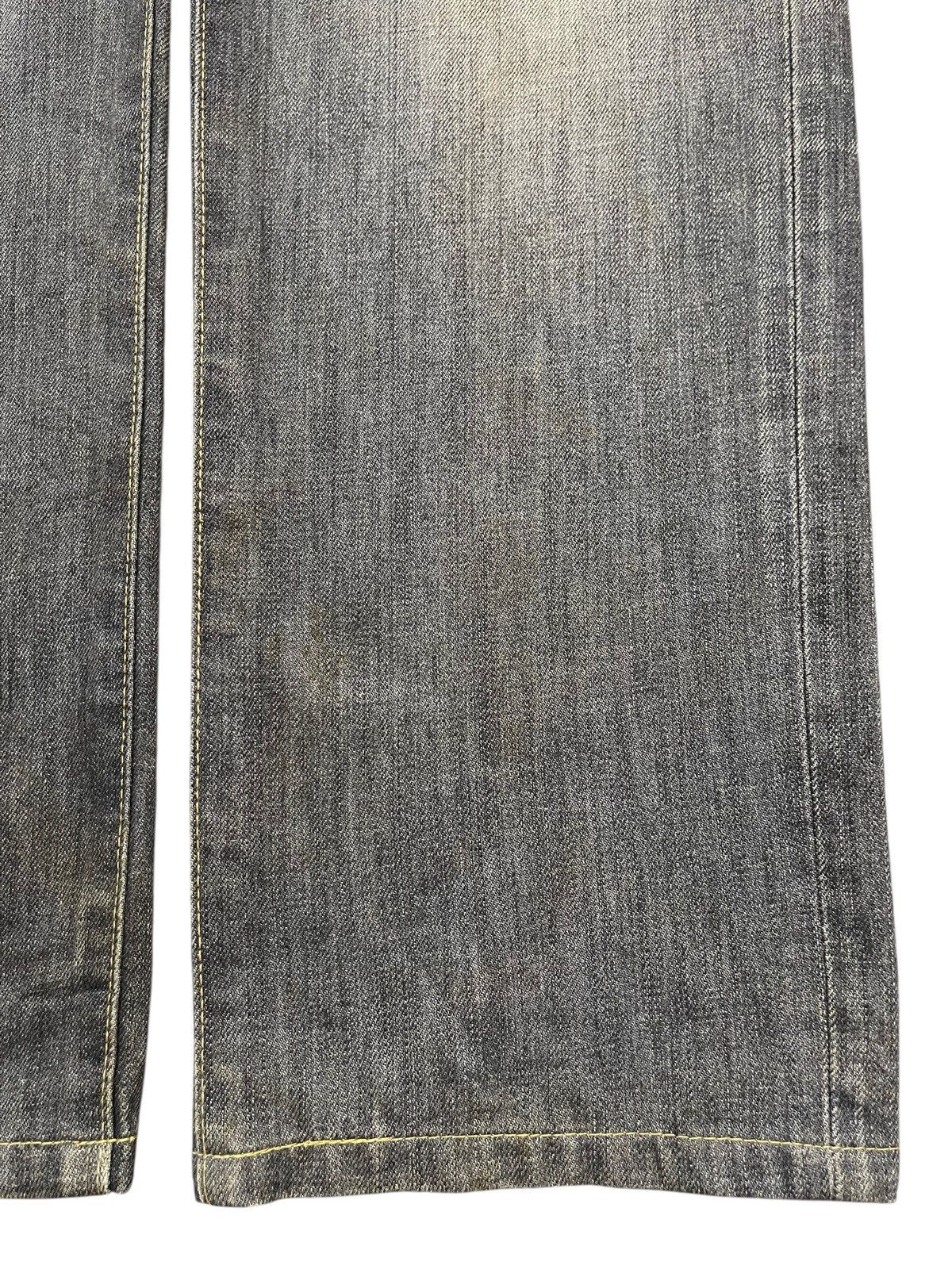 Uniqlo Vintage Japanese Uniqlo Mud Wash Faded Style Baggy Jeans Size US 32 / EU 48 - 8 Thumbnail